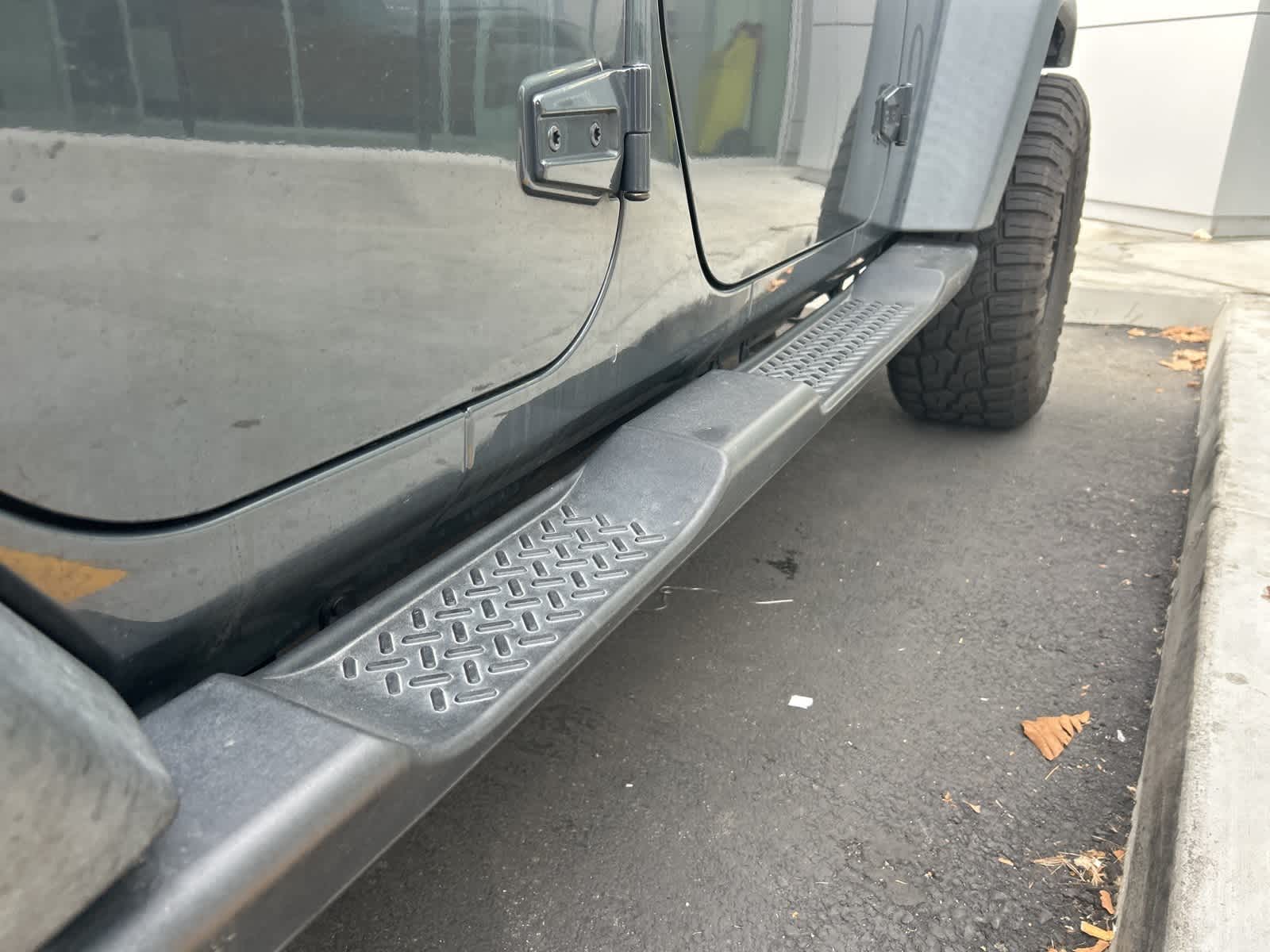 Thumbnail: 2016 Jeep Wrangler - 9