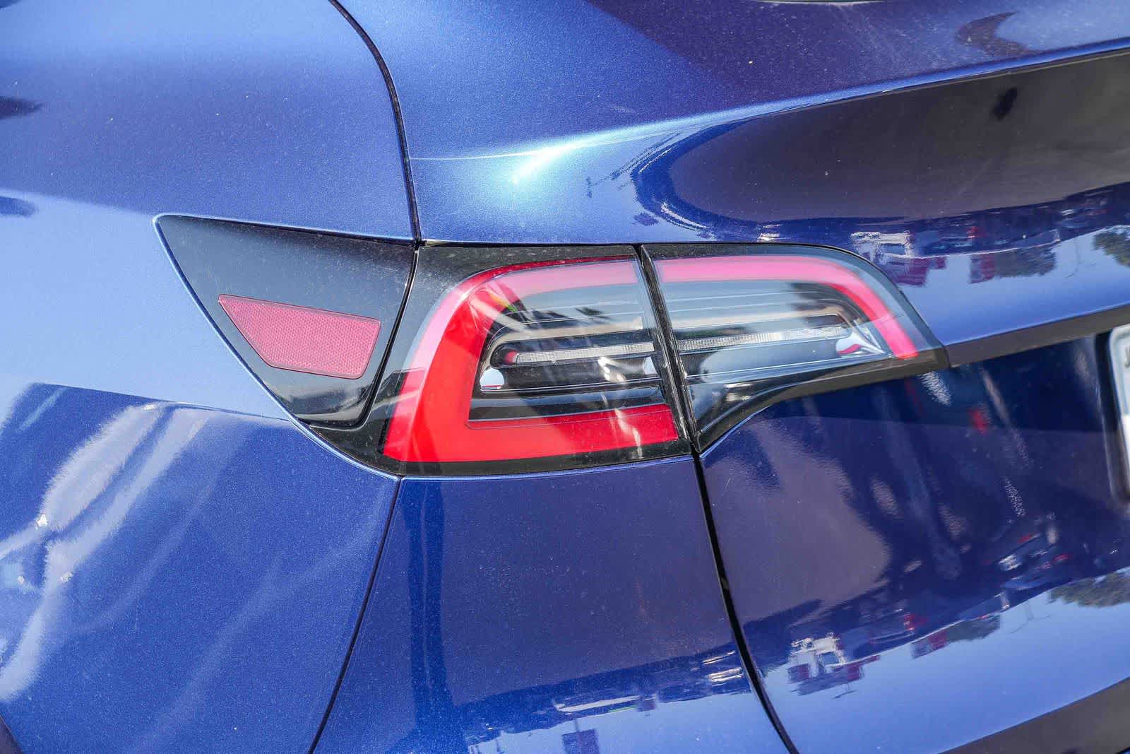 Thumbnail: 2023 Tesla Model Y - 9