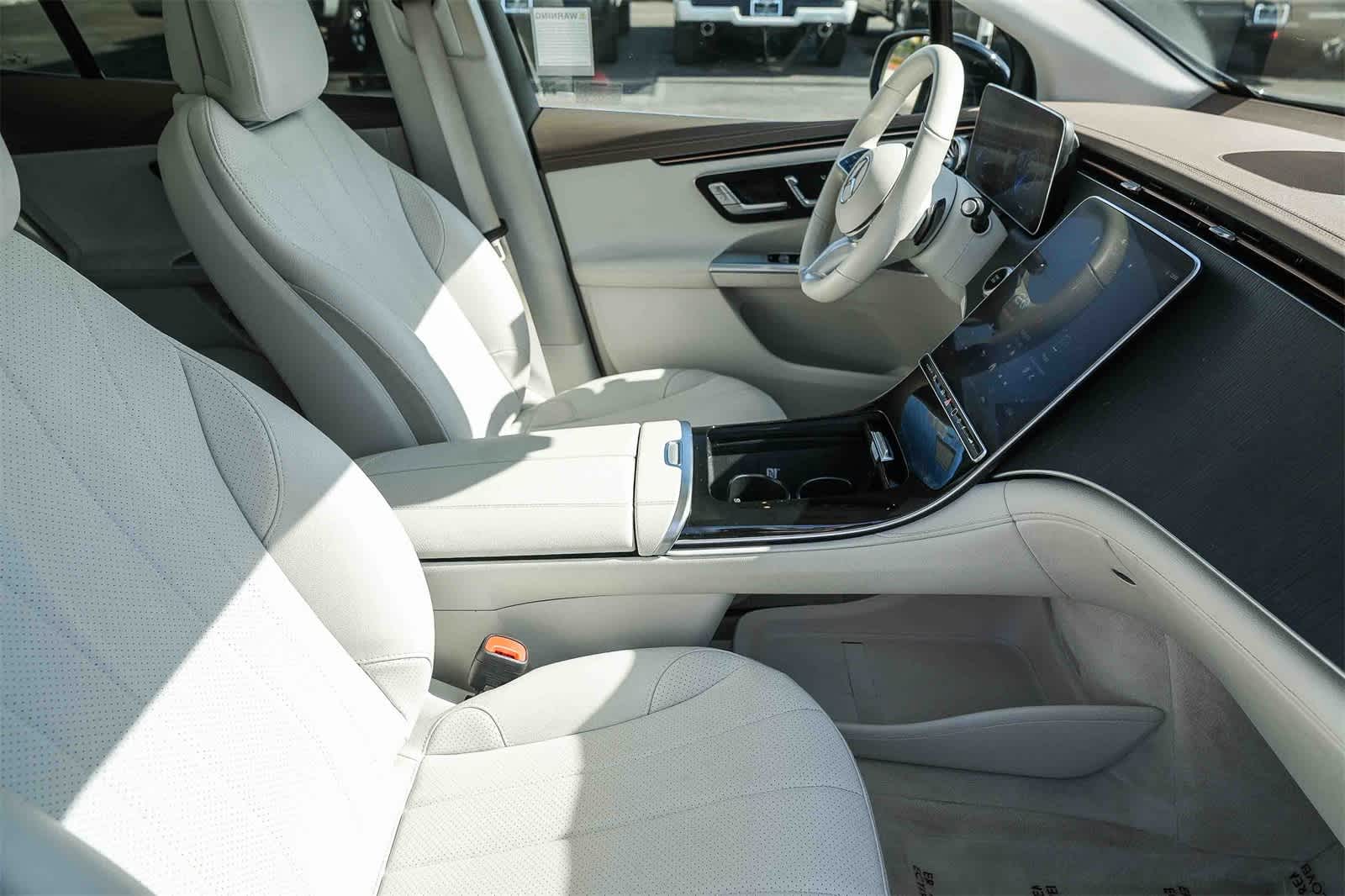 Thumbnail: 2024 Mercedes-Benz EQE - 15