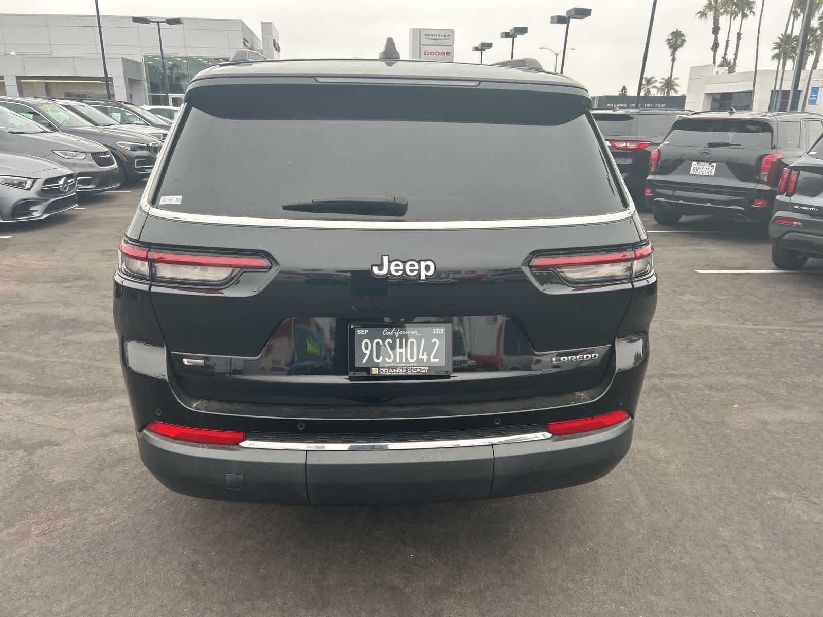 Thumbnail: 2022 Jeep Grand Cherokee - 4