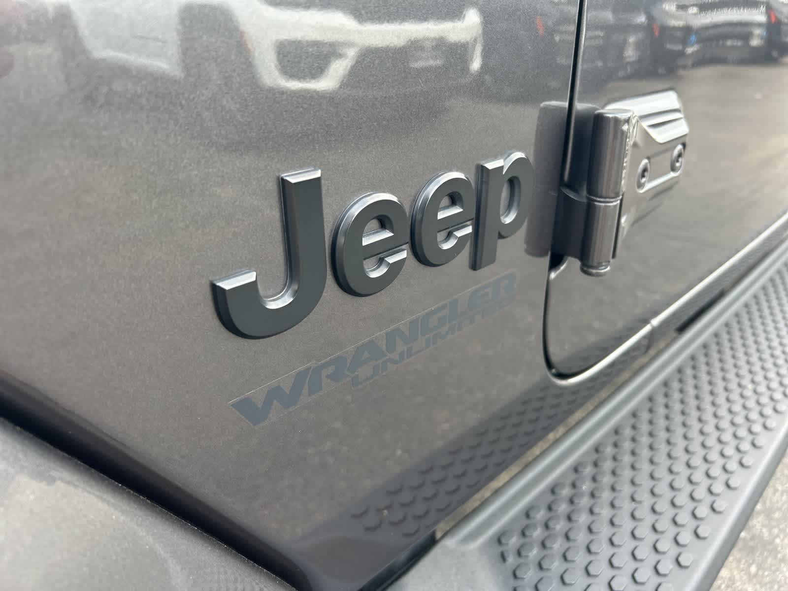 Thumbnail: 2020 Jeep Wrangler - 12