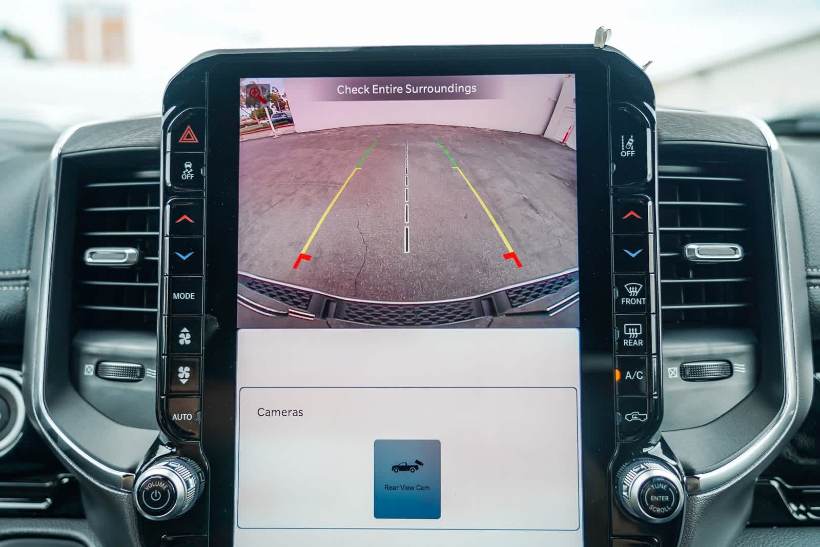 Thumbnail: 2026 RAM 1500 - 25