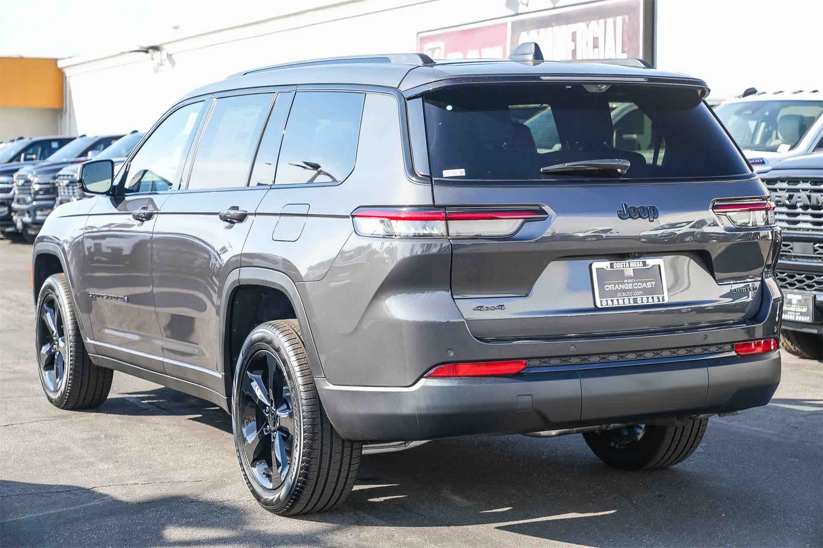 Thumbnail: 2025 Jeep Grand Cherokee L - 6