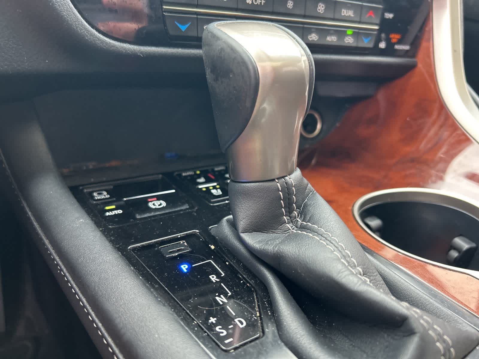 Thumbnail: 2019 Lexus RX - 36
