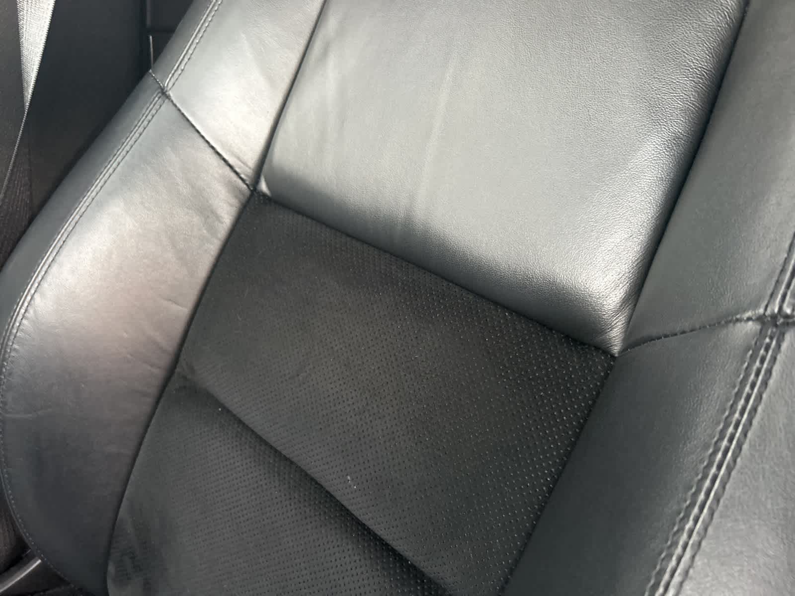 Thumbnail: 2017 Jeep Grand Cherokee - 33