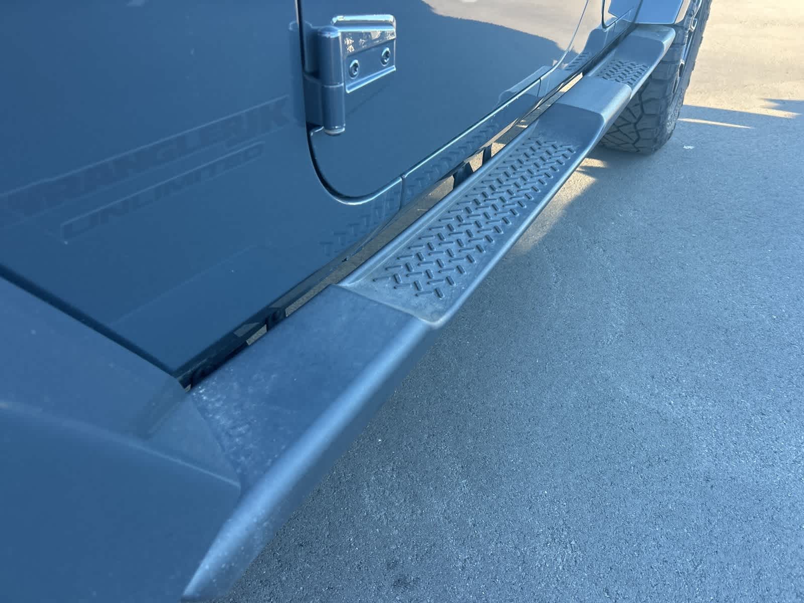 Thumbnail: 2018 Jeep Wrangler - 16