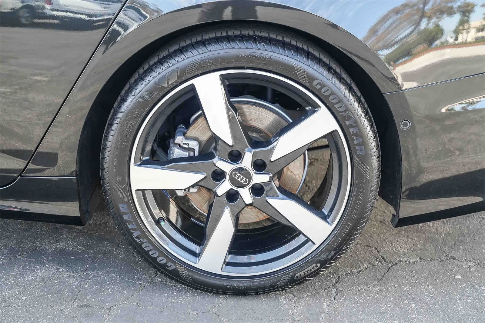 Thumbnail: 2021 Audi A6 - 10