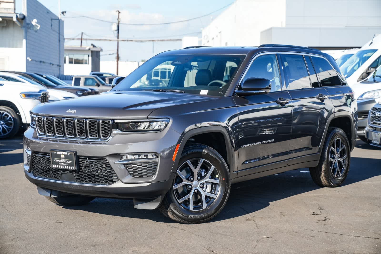 Thumbnail: 2025 Jeep Grand Cherokee - 1
