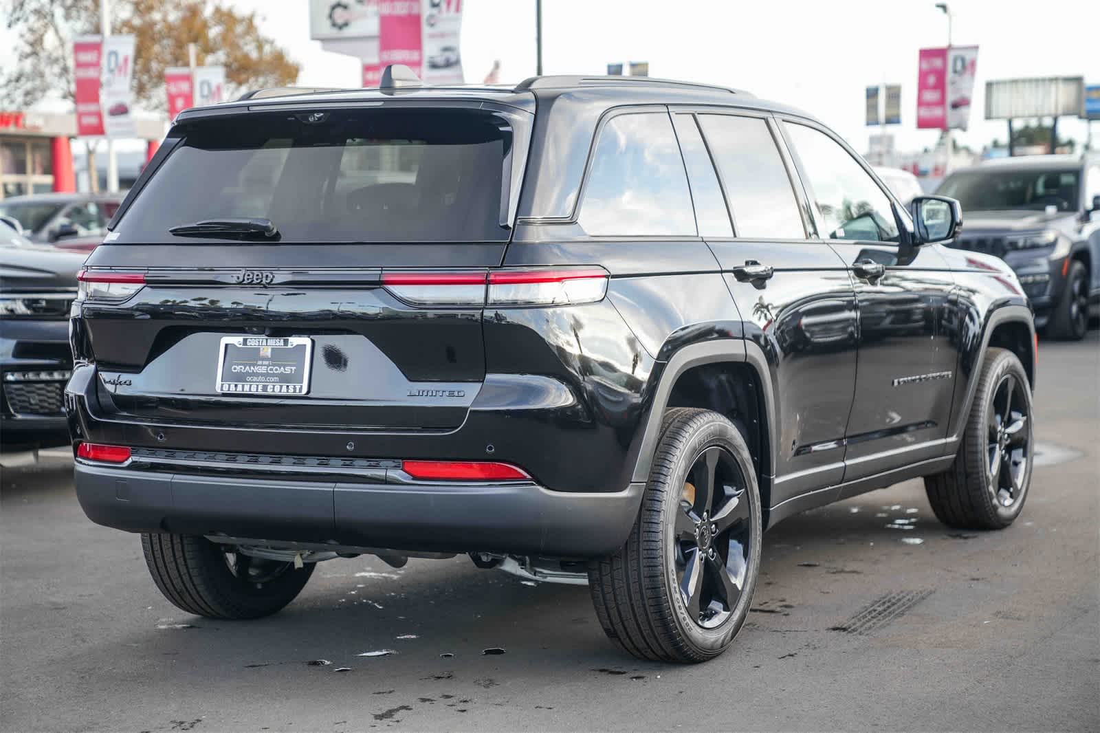 Thumbnail: 2025 Jeep Grand Cherokee - 4