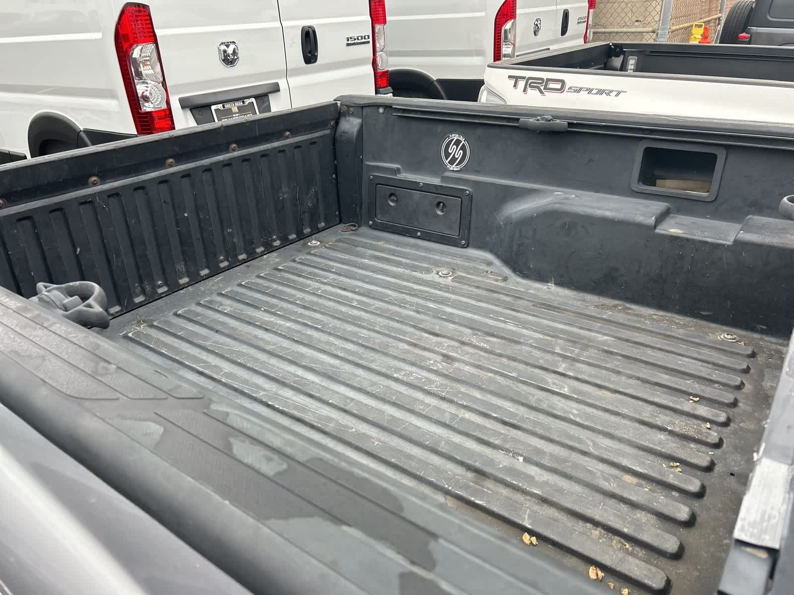 Thumbnail: 2006 Toyota Tacoma - 4
