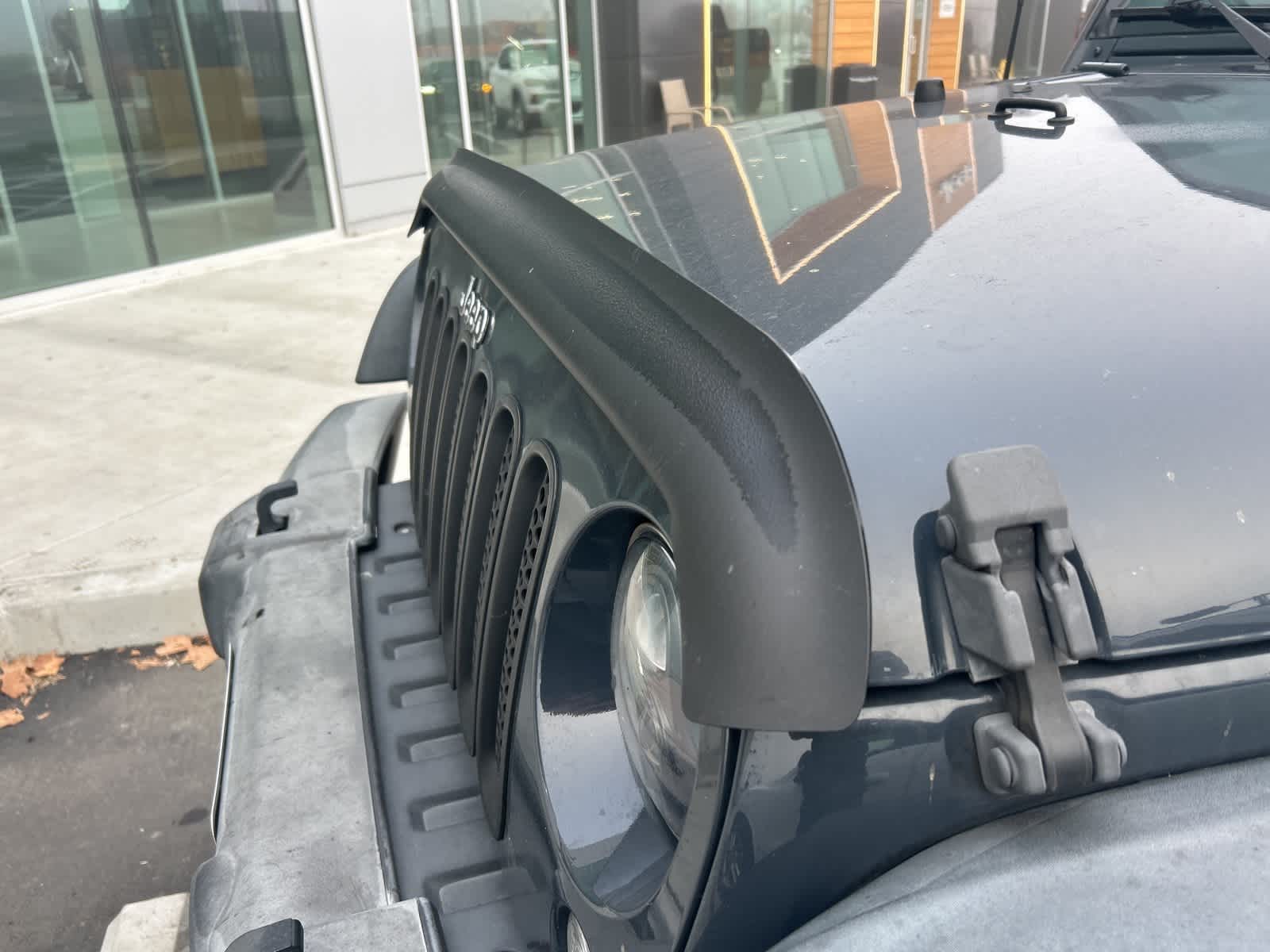 Thumbnail: 2016 Jeep Wrangler - 17