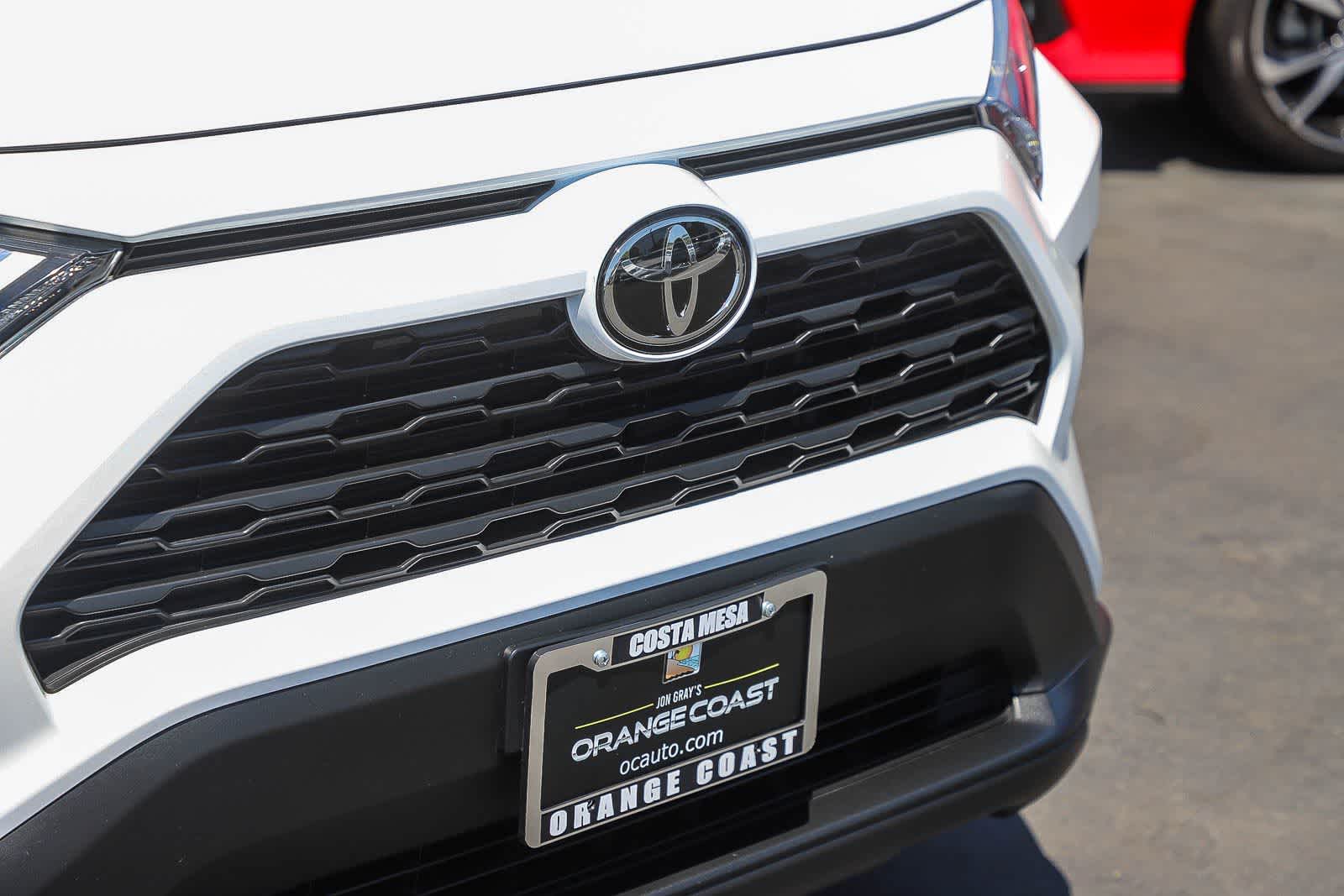 Thumbnail: 2024 Toyota RAV4 - 5
