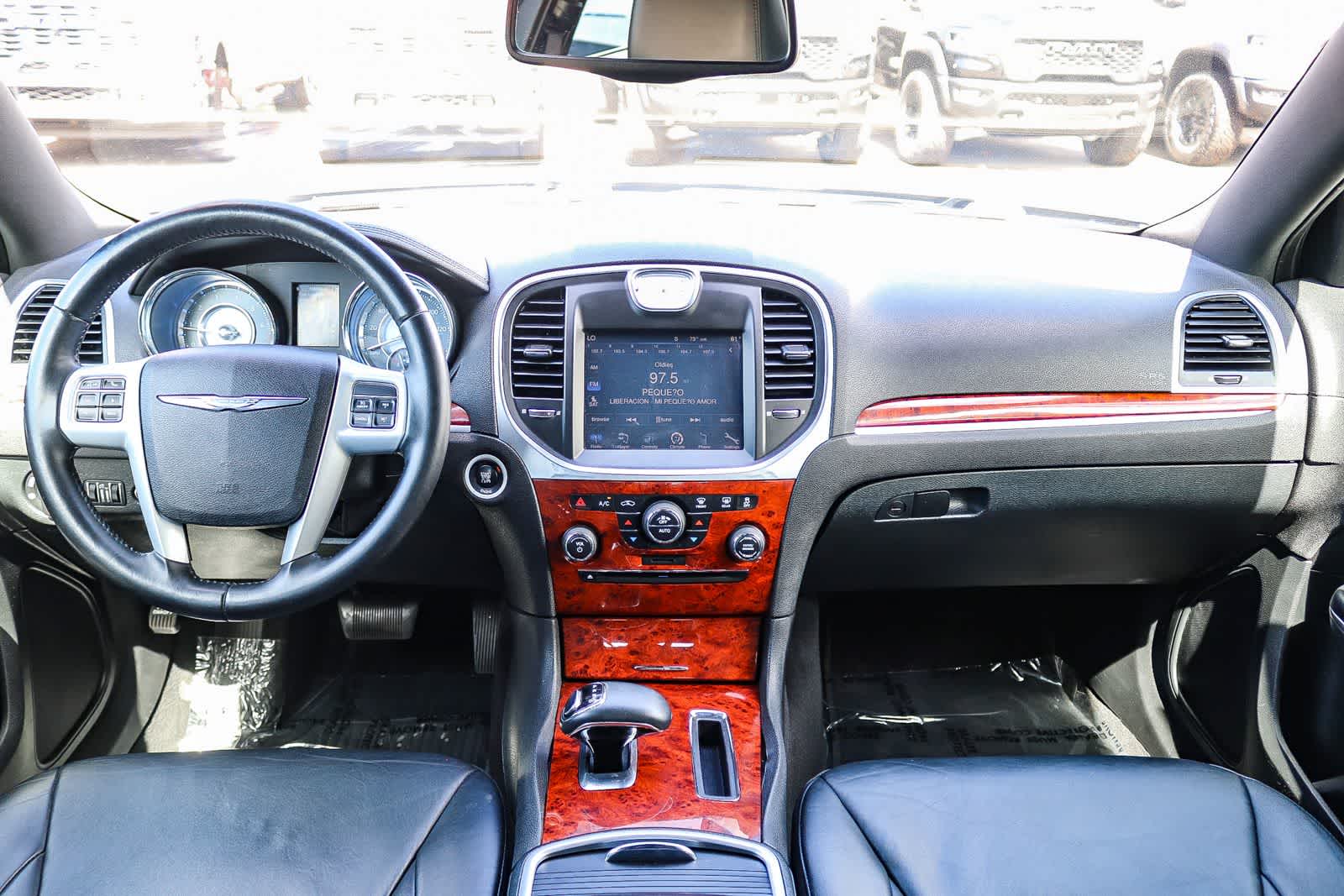 Thumbnail: 2014 Chrysler 300 - 11