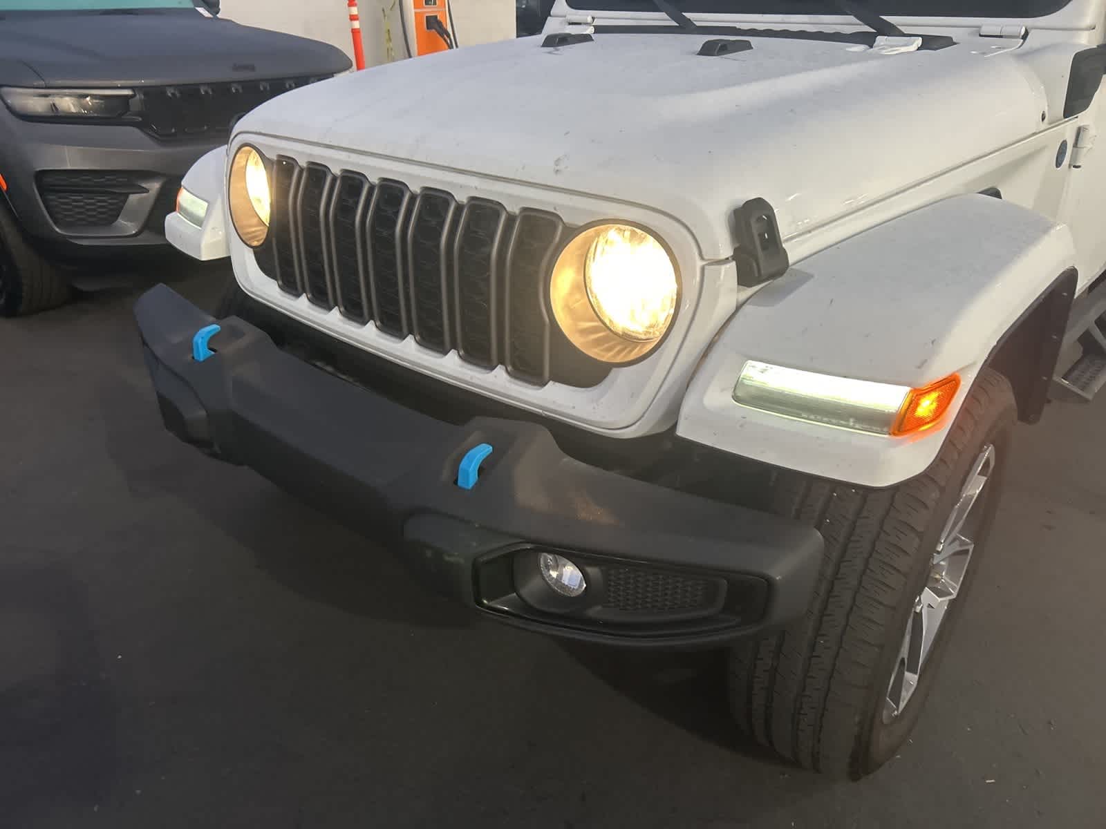 Thumbnail: 2024 Jeep Wrangler - 8