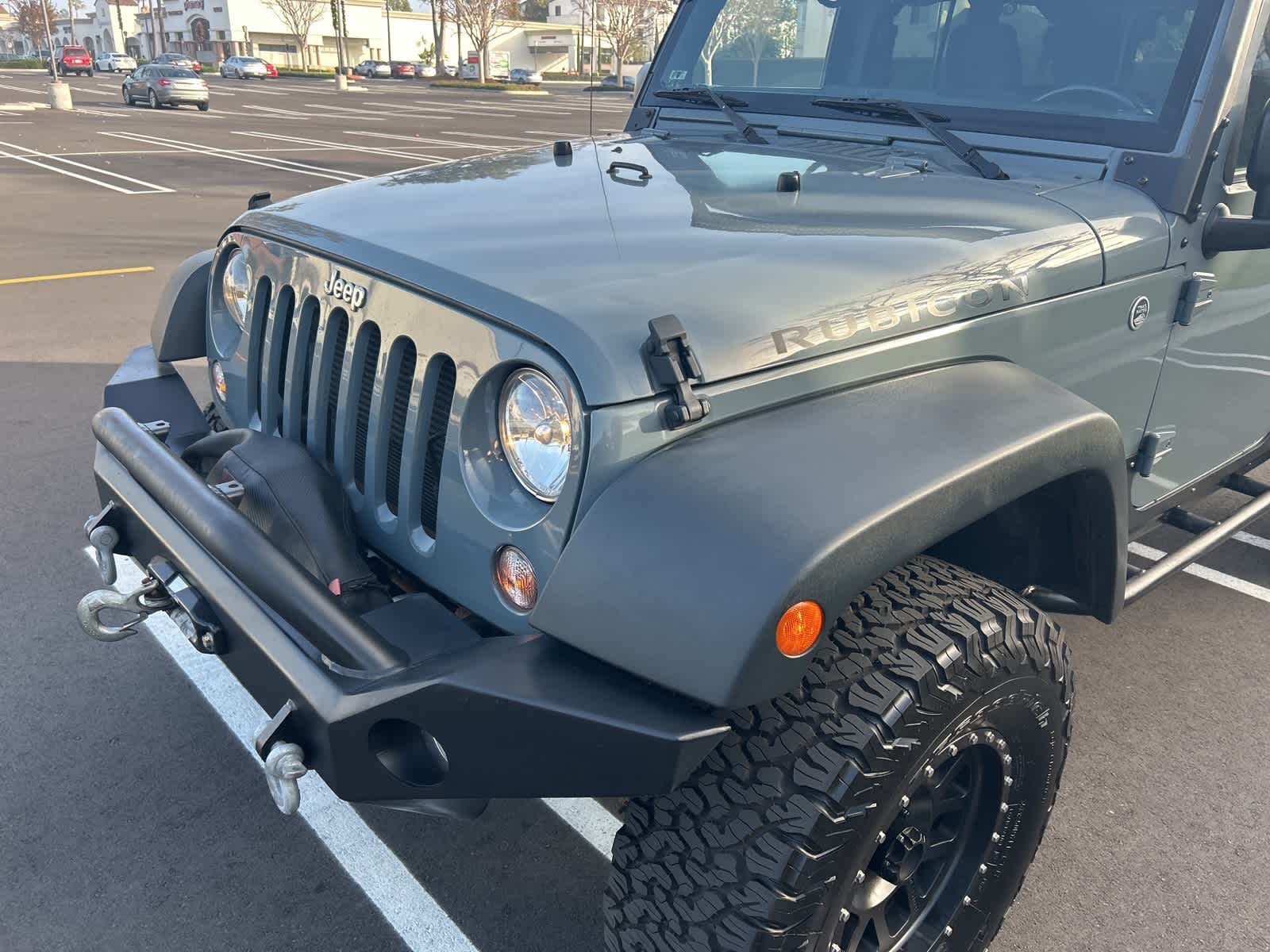 Thumbnail: 2015 Jeep Wrangler - 14