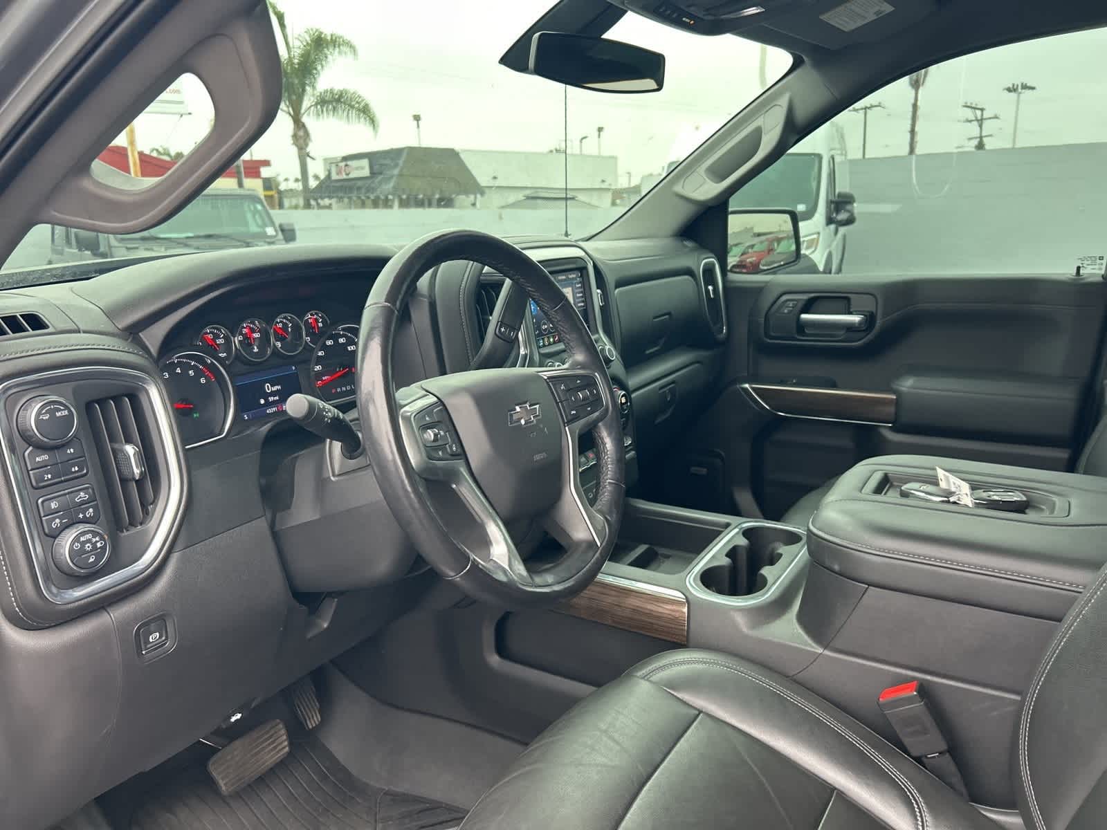 Thumbnail: 2020 Chevrolet Silverado 1500 - 28