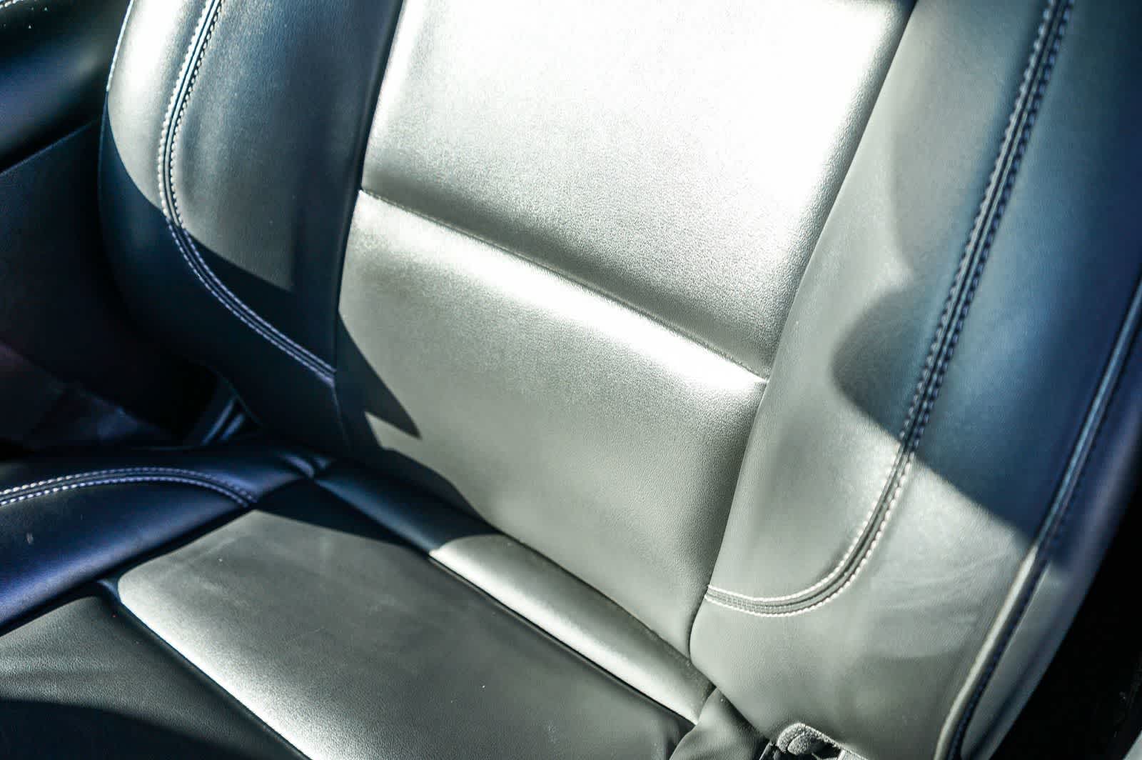 Thumbnail: 2022 Ford Explorer - 21