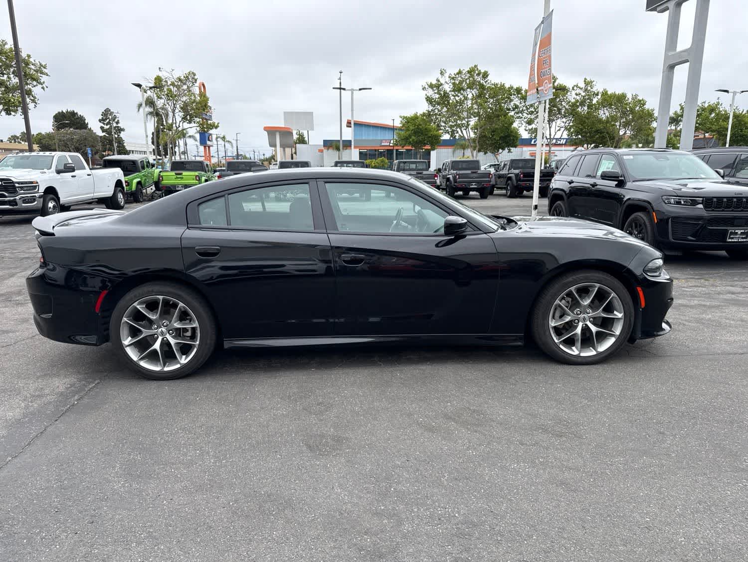 Thumbnail: 2023 Dodge Charger - 9