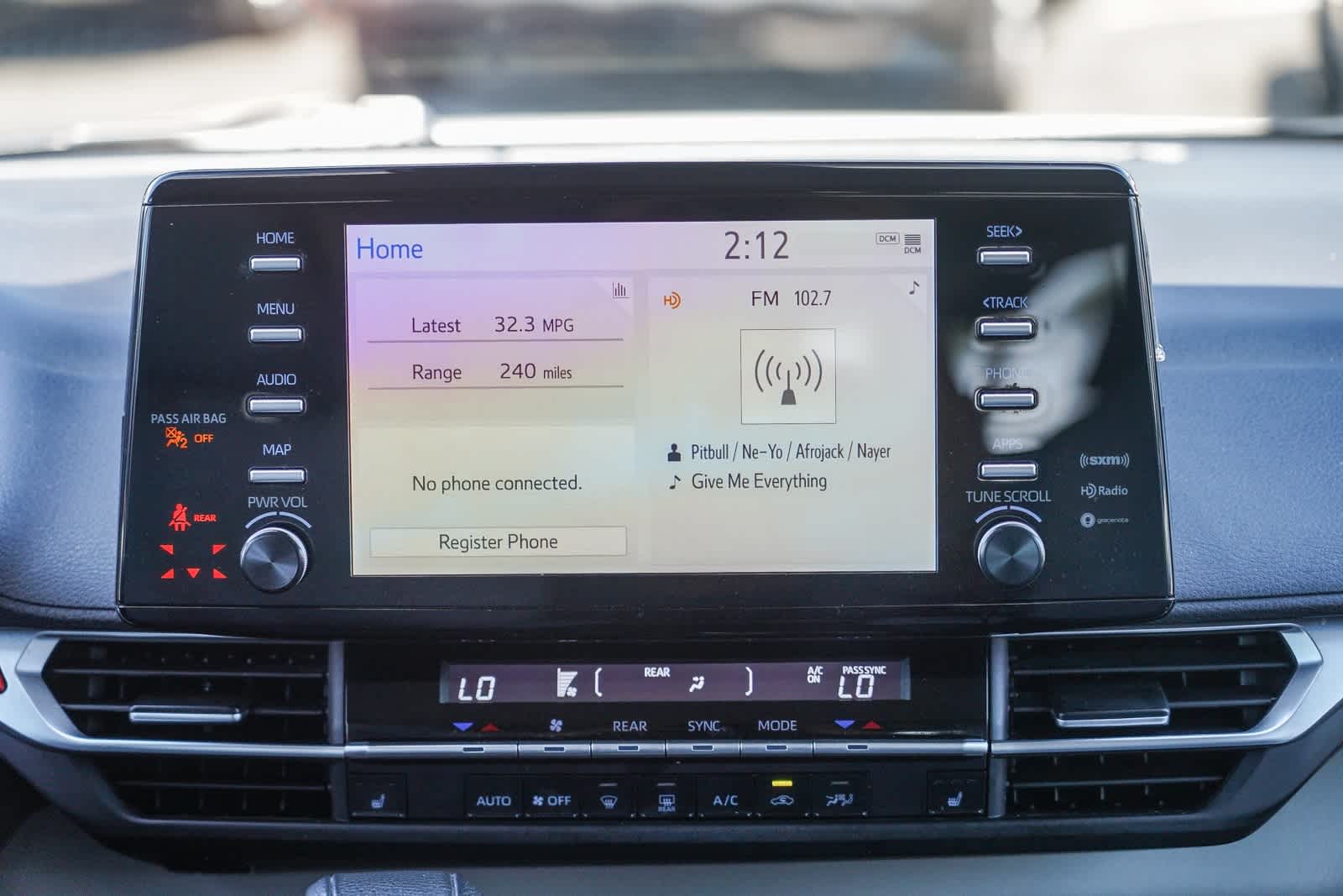 Thumbnail: 2022 Toyota Sienna - 13