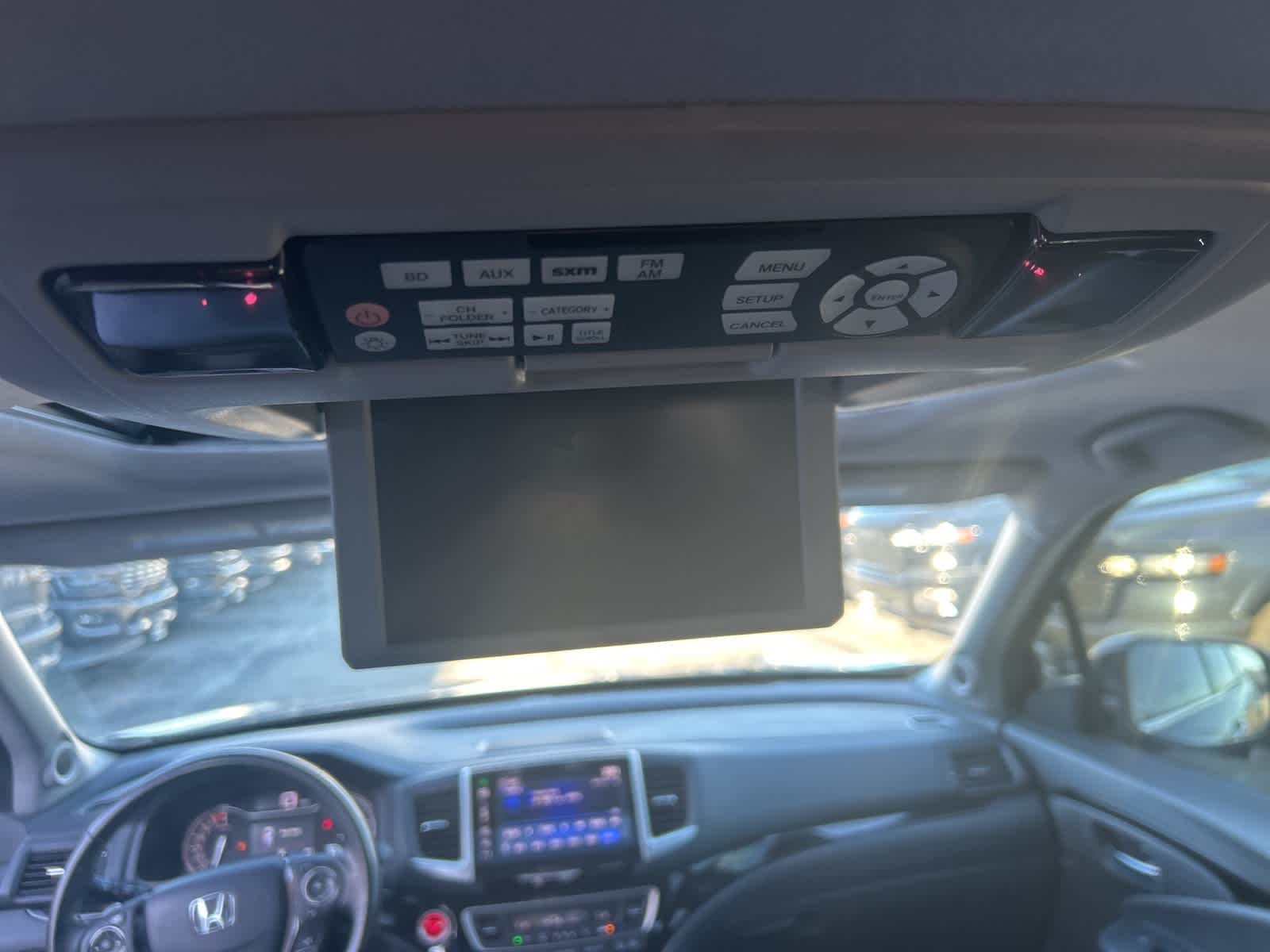 Thumbnail: 2016 Honda Pilot - 33