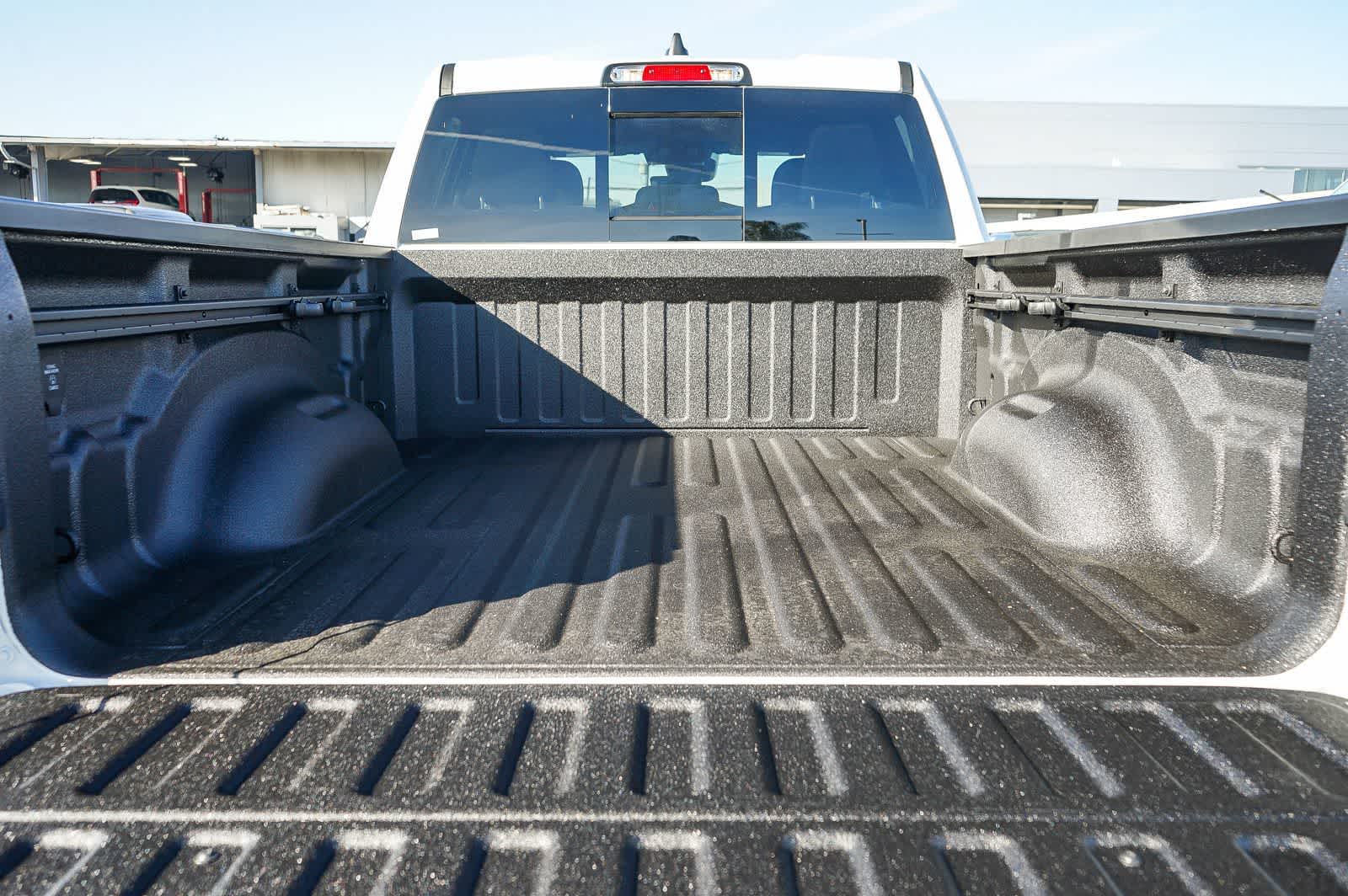 Thumbnail: 2026 RAM 1500 - 11