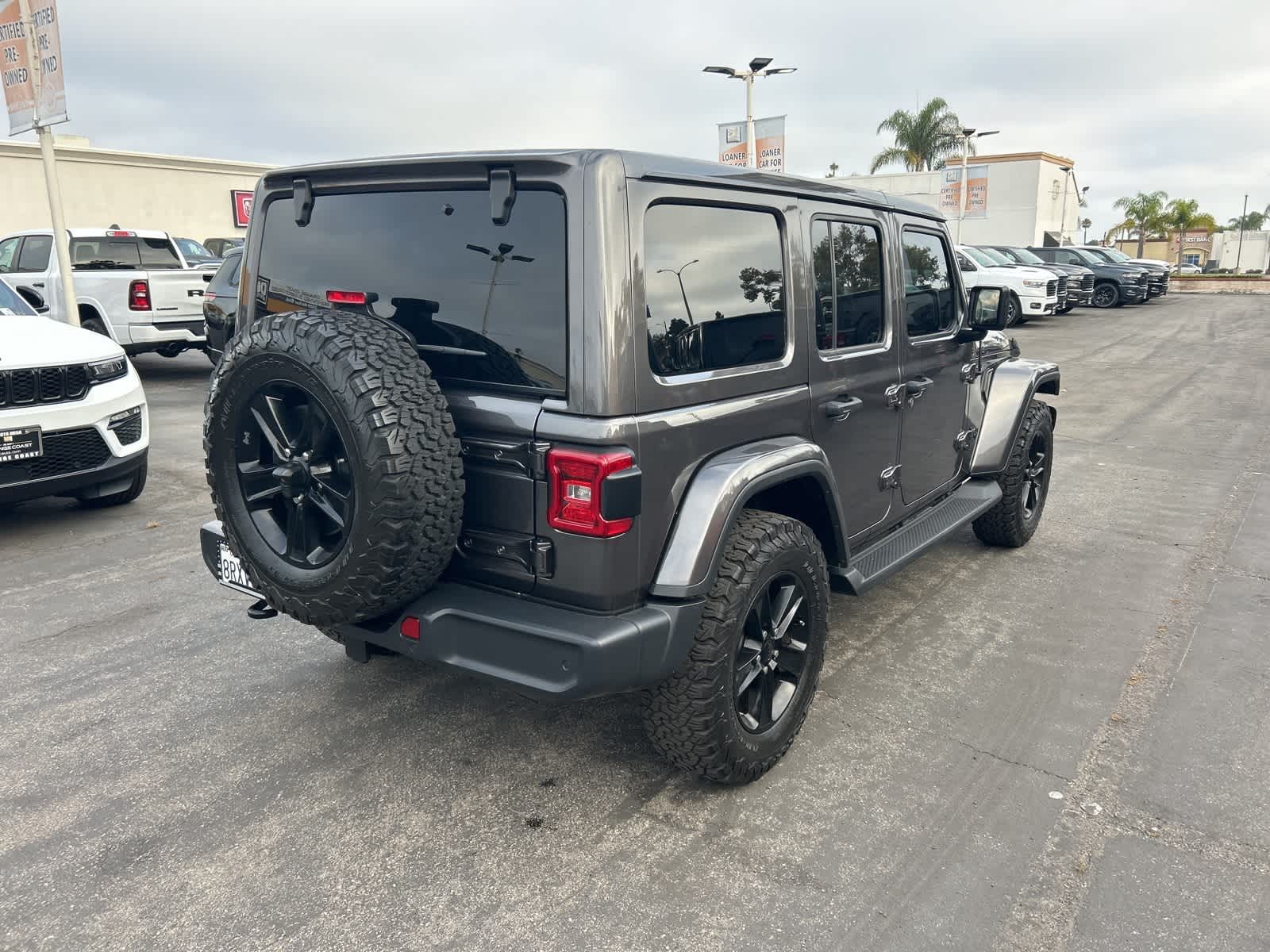 Thumbnail: 2020 Jeep Wrangler - 6