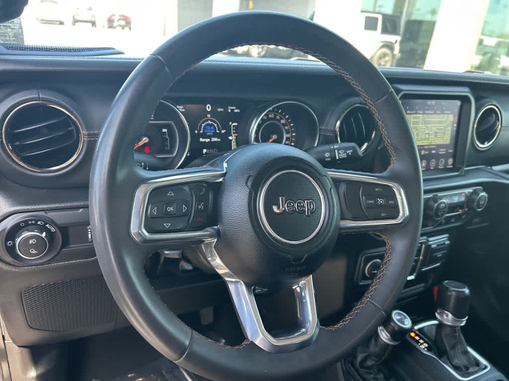 2023 Jeep Gladiator Overland 29