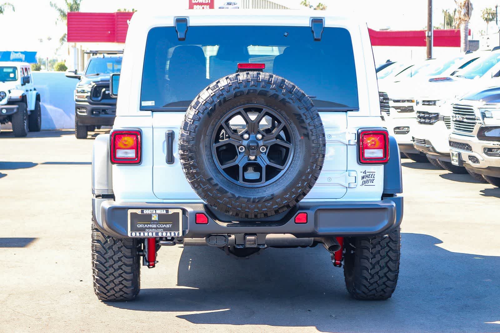Thumbnail: 2026 Jeep Wrangler - 5