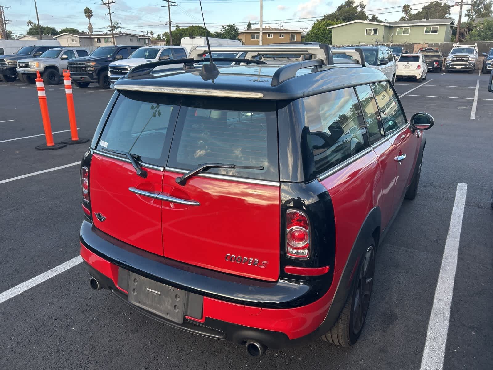 Thumbnail: 2011 MINI Cooper Clubman - 4