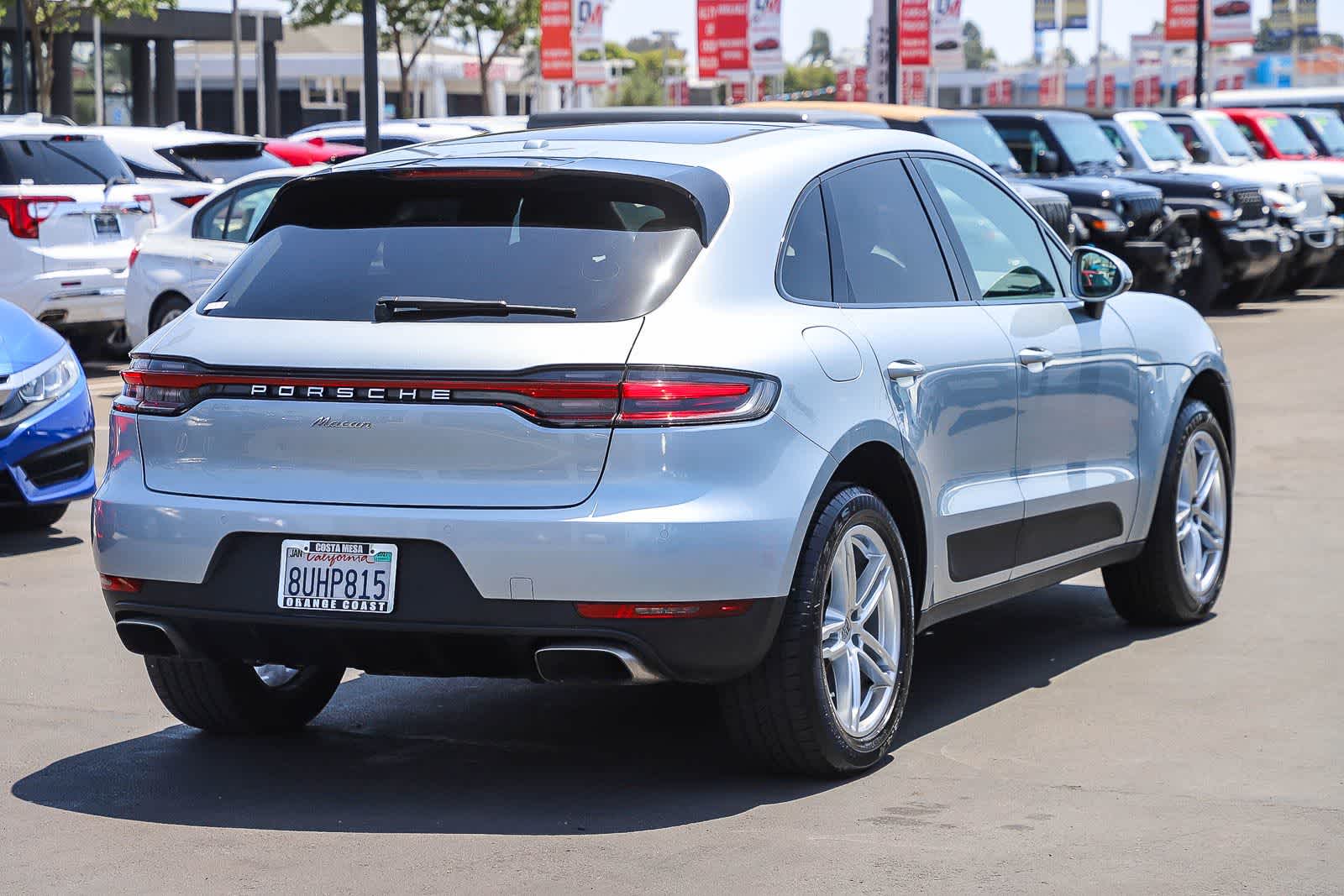 Thumbnail: 2020 Porsche Macan - 6