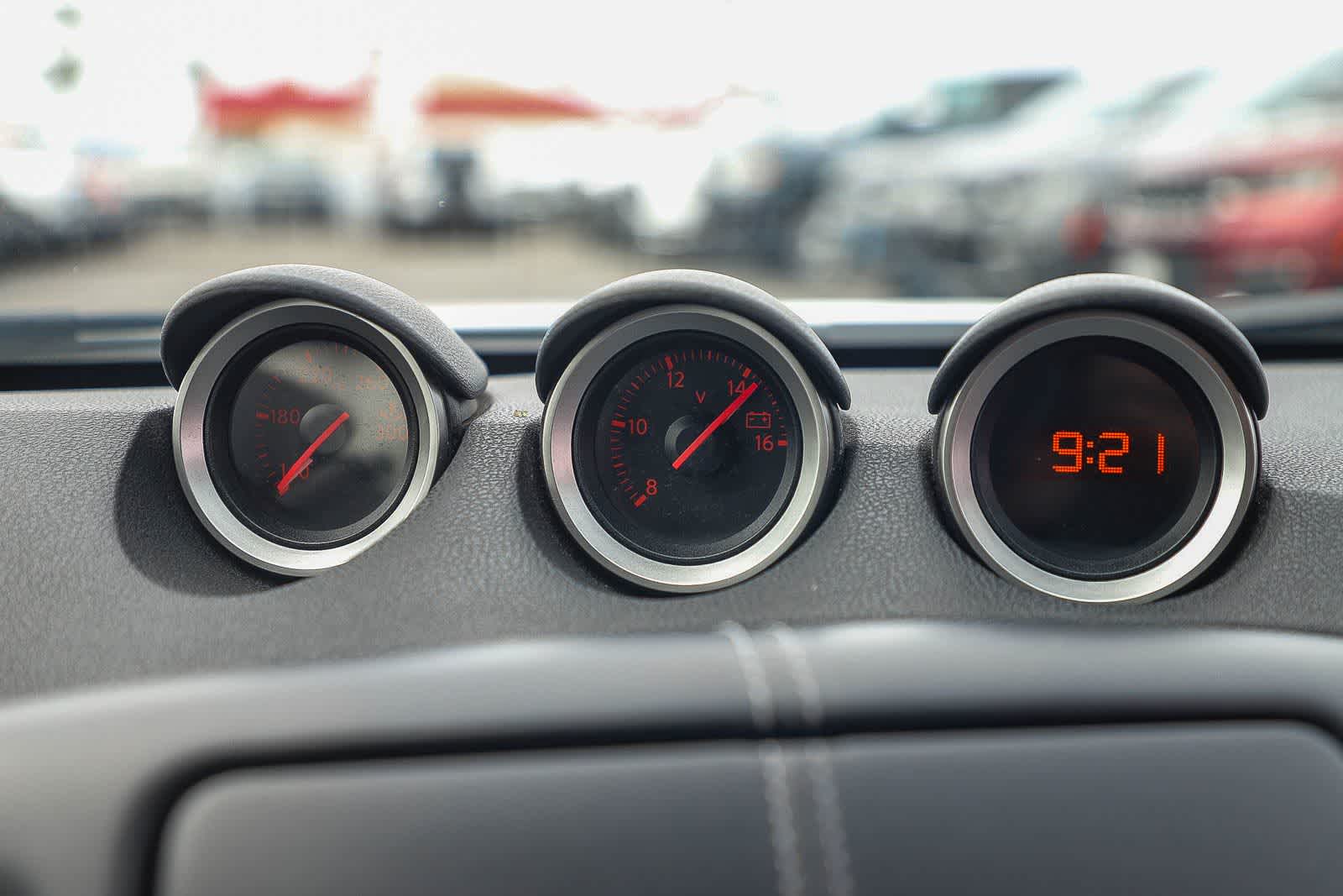 Thumbnail: 2013 Nissan Z - 15