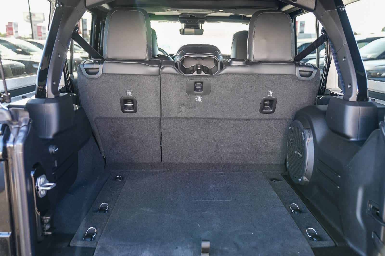 Thumbnail: 2025 Jeep Wrangler - 11