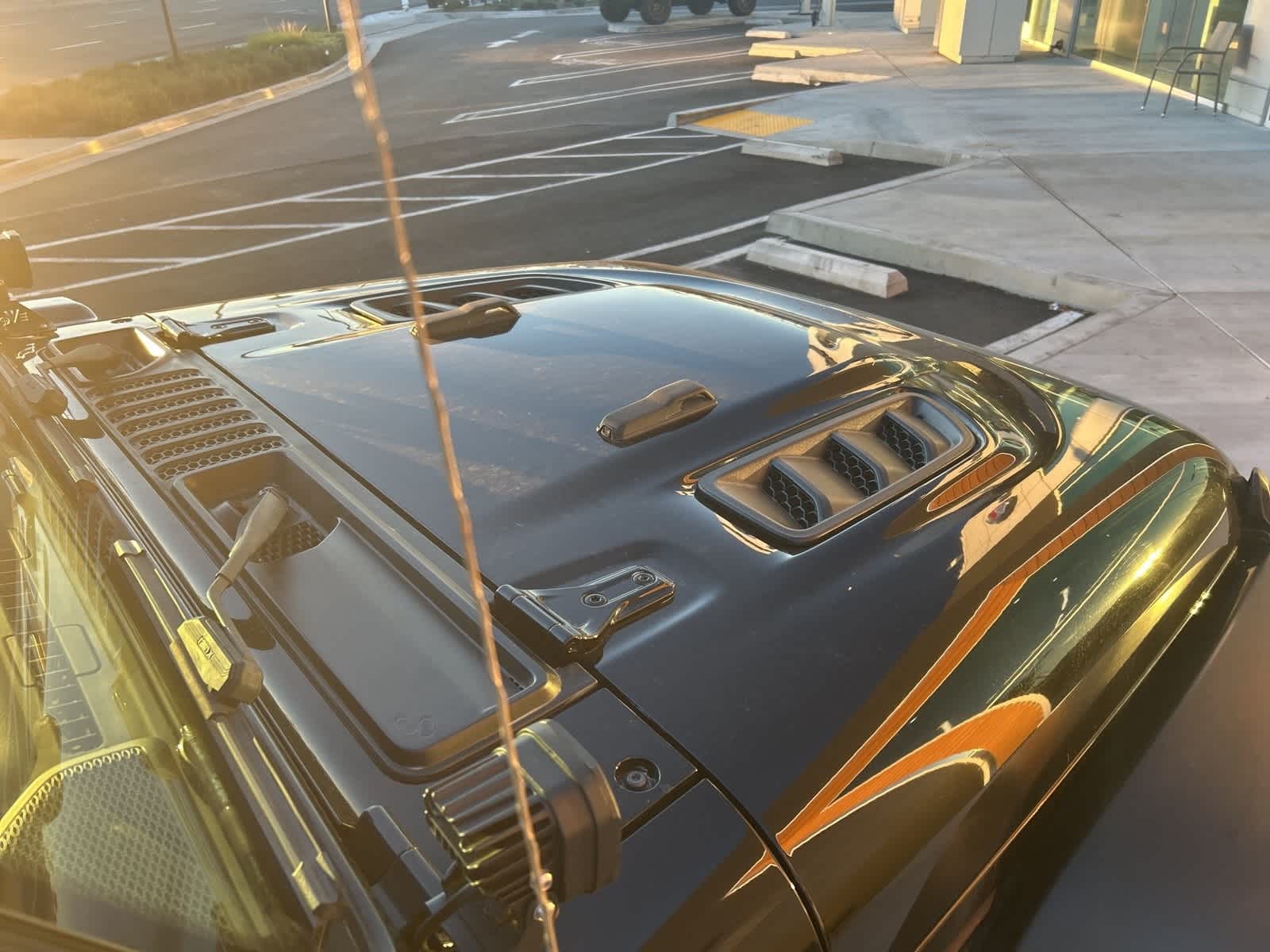 Thumbnail: 2021 Jeep Wrangler - 31