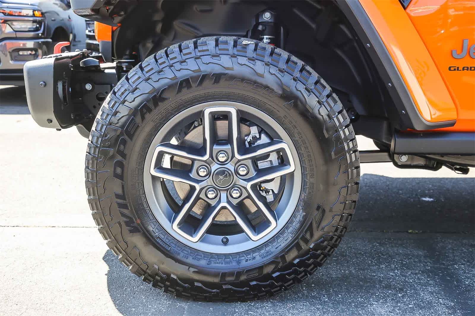 Thumbnail: 2025 Jeep Gladiator - 11