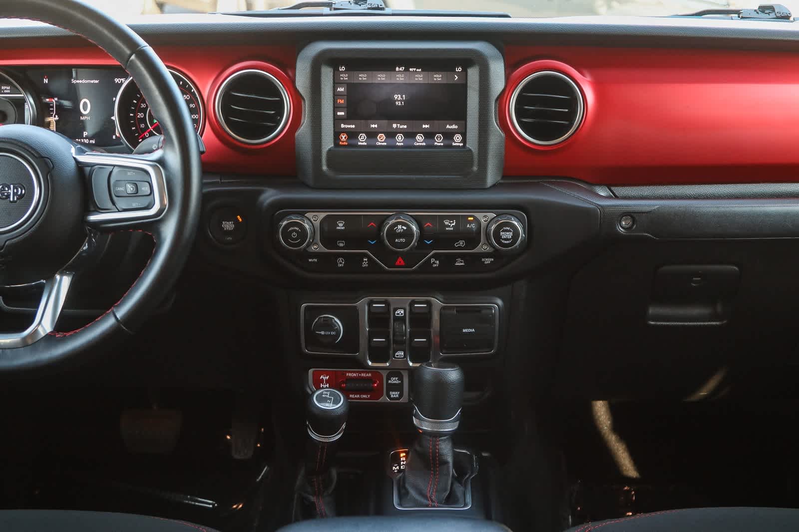 Thumbnail: 2021 Jeep Gladiator - 15