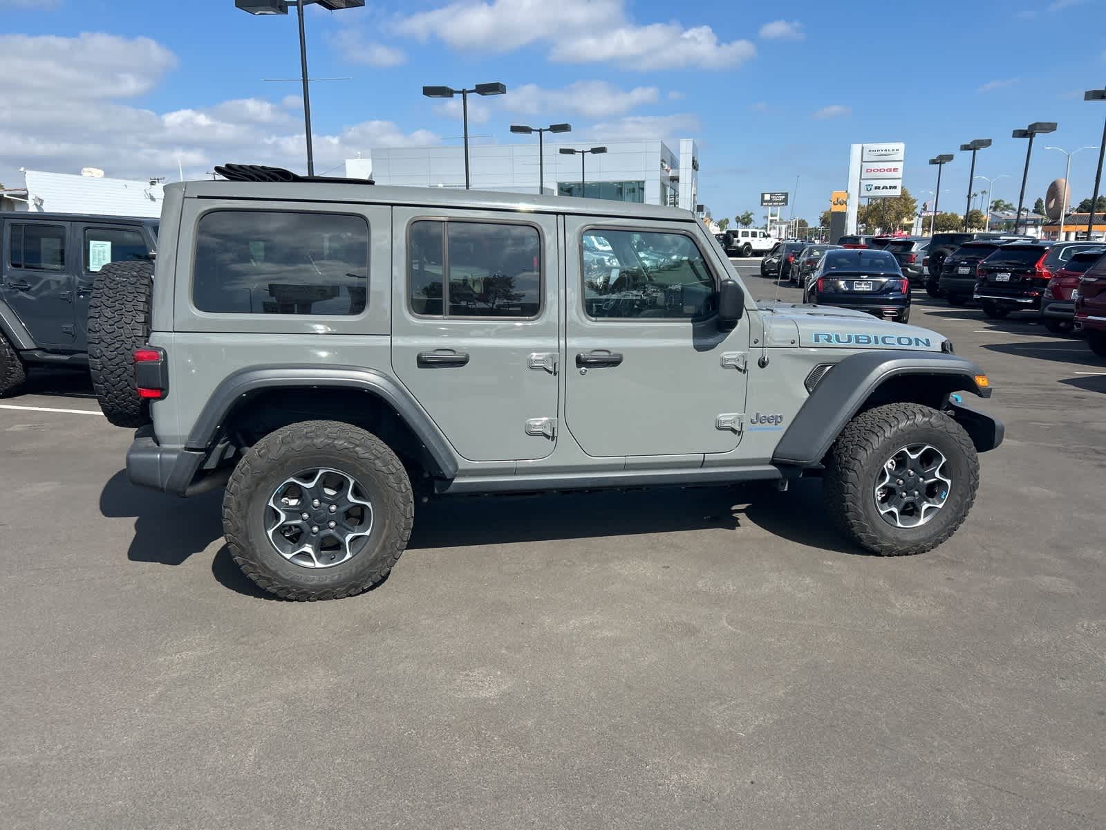 Thumbnail: 2023 Jeep Wrangler - 6
