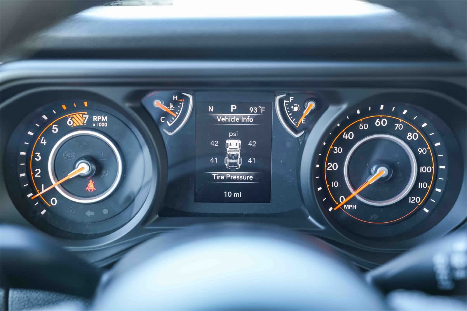 Thumbnail: 2026 Jeep Wrangler - 23