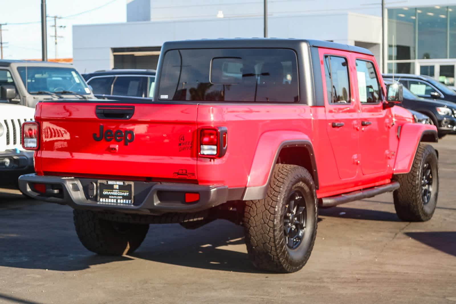 Thumbnail: 2022 Jeep Gladiator - 7