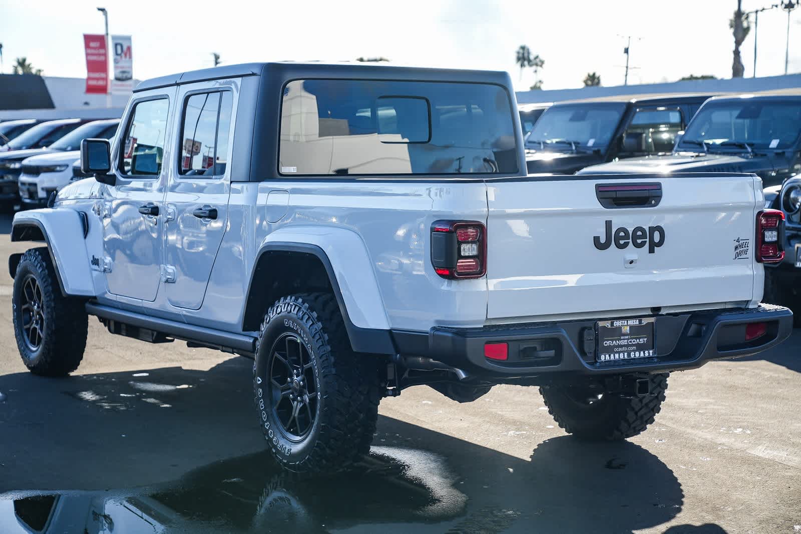 Thumbnail: 2026 Jeep Gladiator - 6