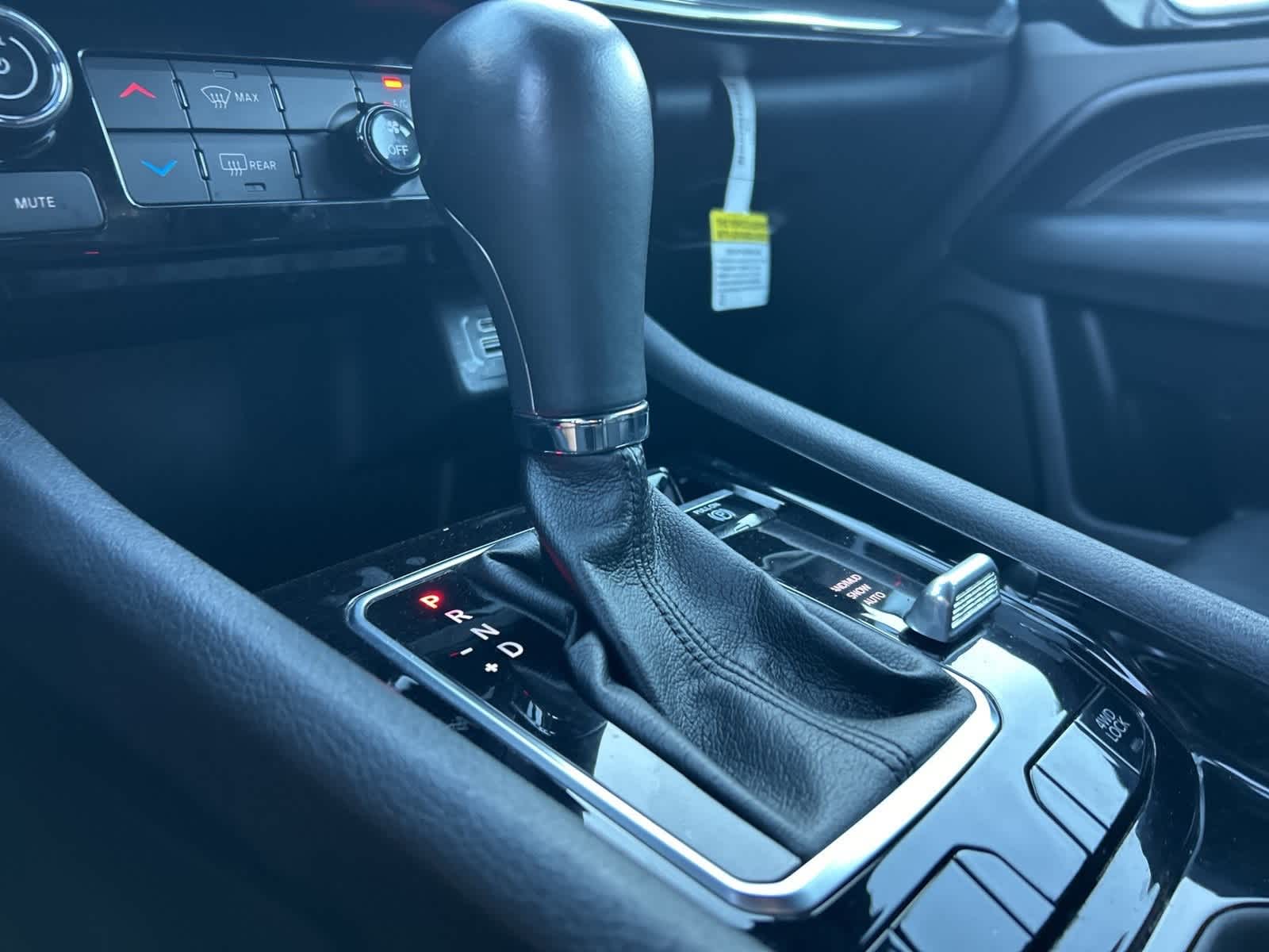 Thumbnail: 2023 Jeep Compass - 34