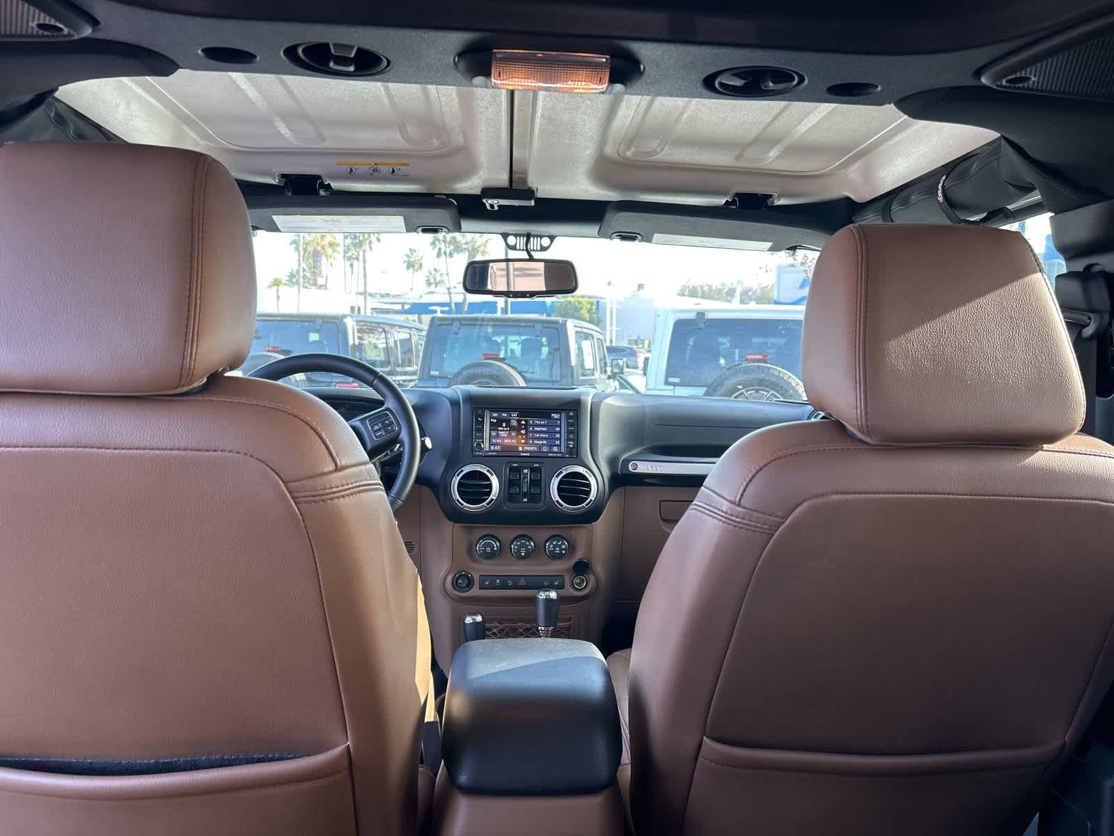 Thumbnail: 2015 Jeep Wrangler - 27