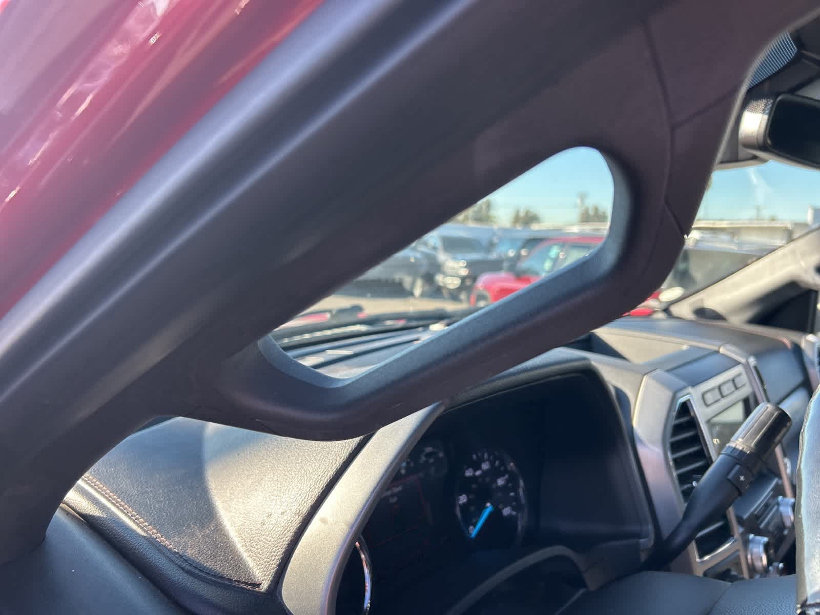 Thumbnail: 2019 Ford F-350 - 39