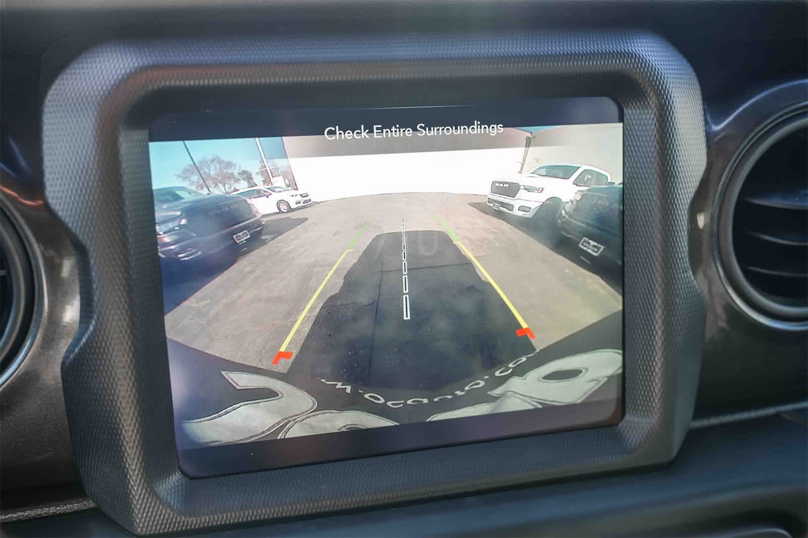 Thumbnail: 2021 Jeep Wrangler - 22