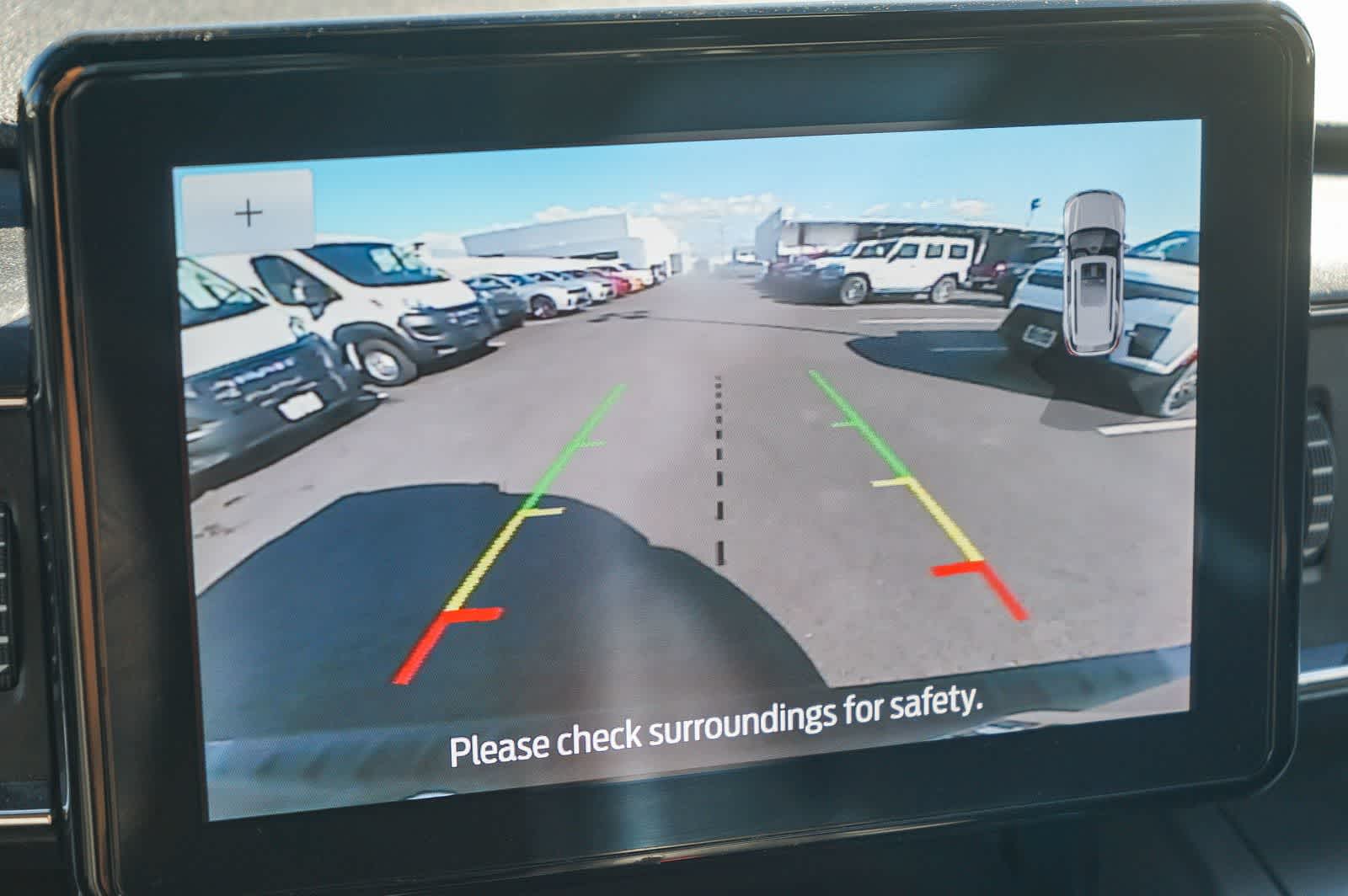 Thumbnail: 2022 Ford Explorer - 20