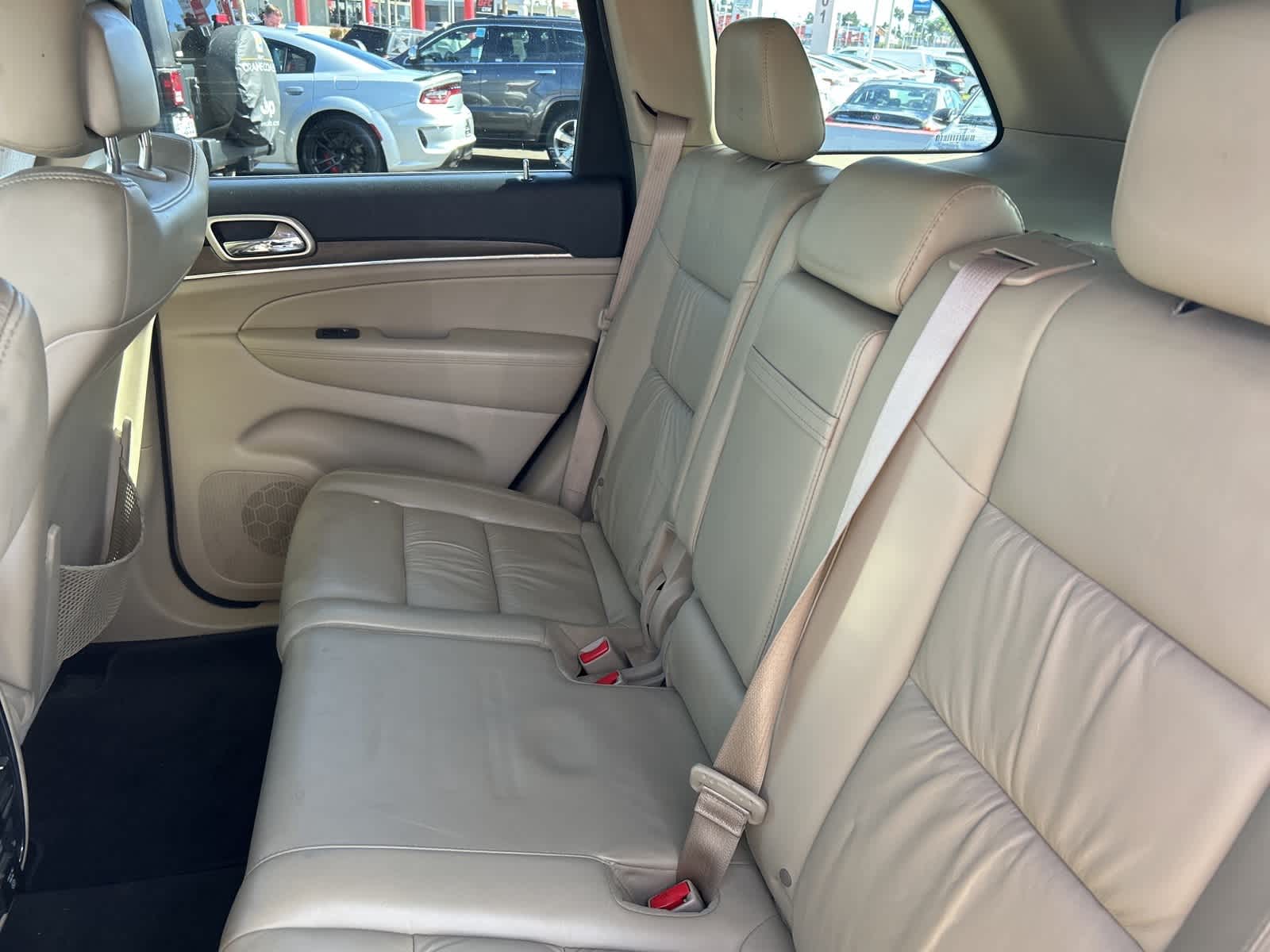 Thumbnail: 2015 Jeep Grand Cherokee - 27