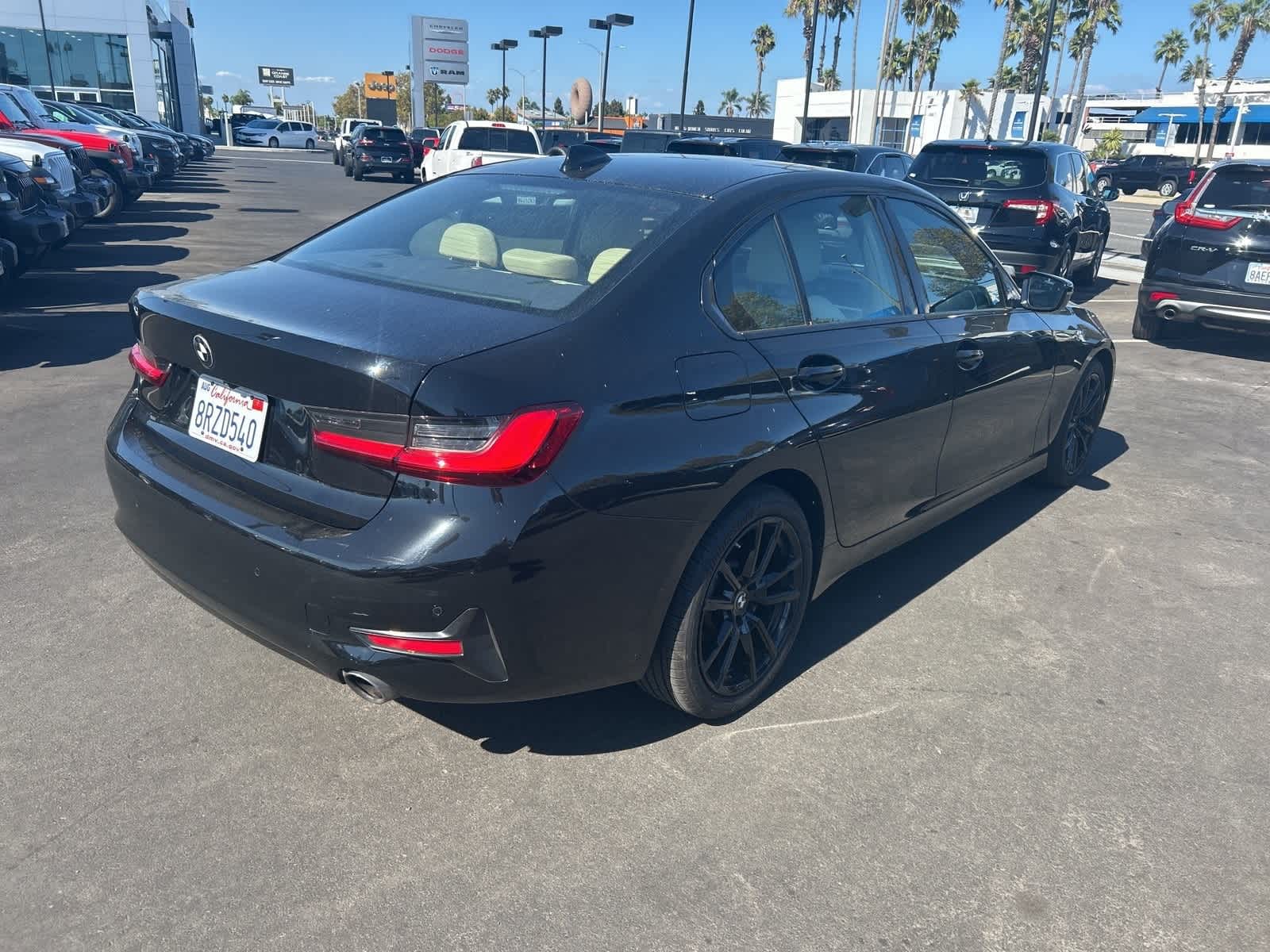 Thumbnail: 2021 BMW 3 Series - 6