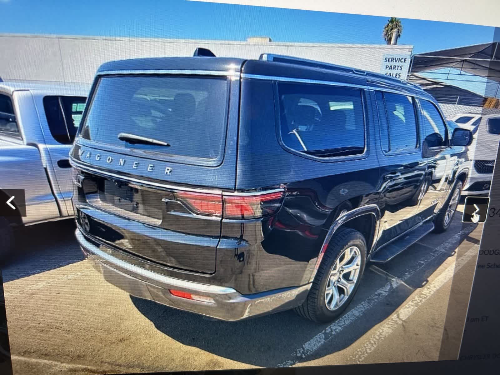 Thumbnail: 2022 Jeep Wagoneer - 3