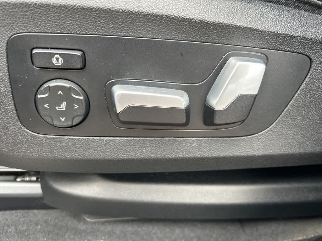 Thumbnail: 2021 BMW X5 - 27