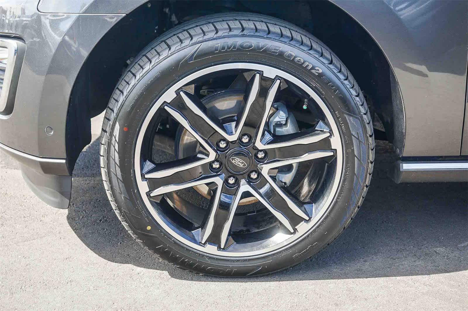 Thumbnail: 2020 Ford Expedition - 9