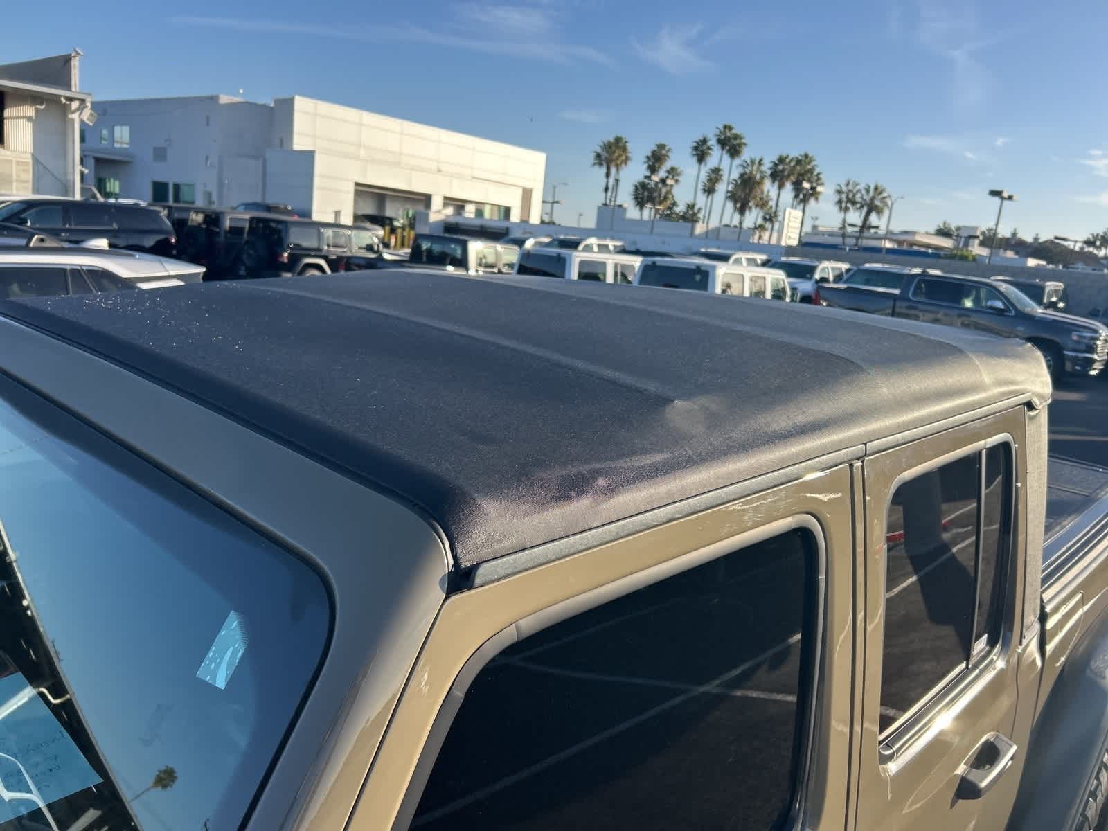 Thumbnail: 2020 Jeep Gladiator - 7